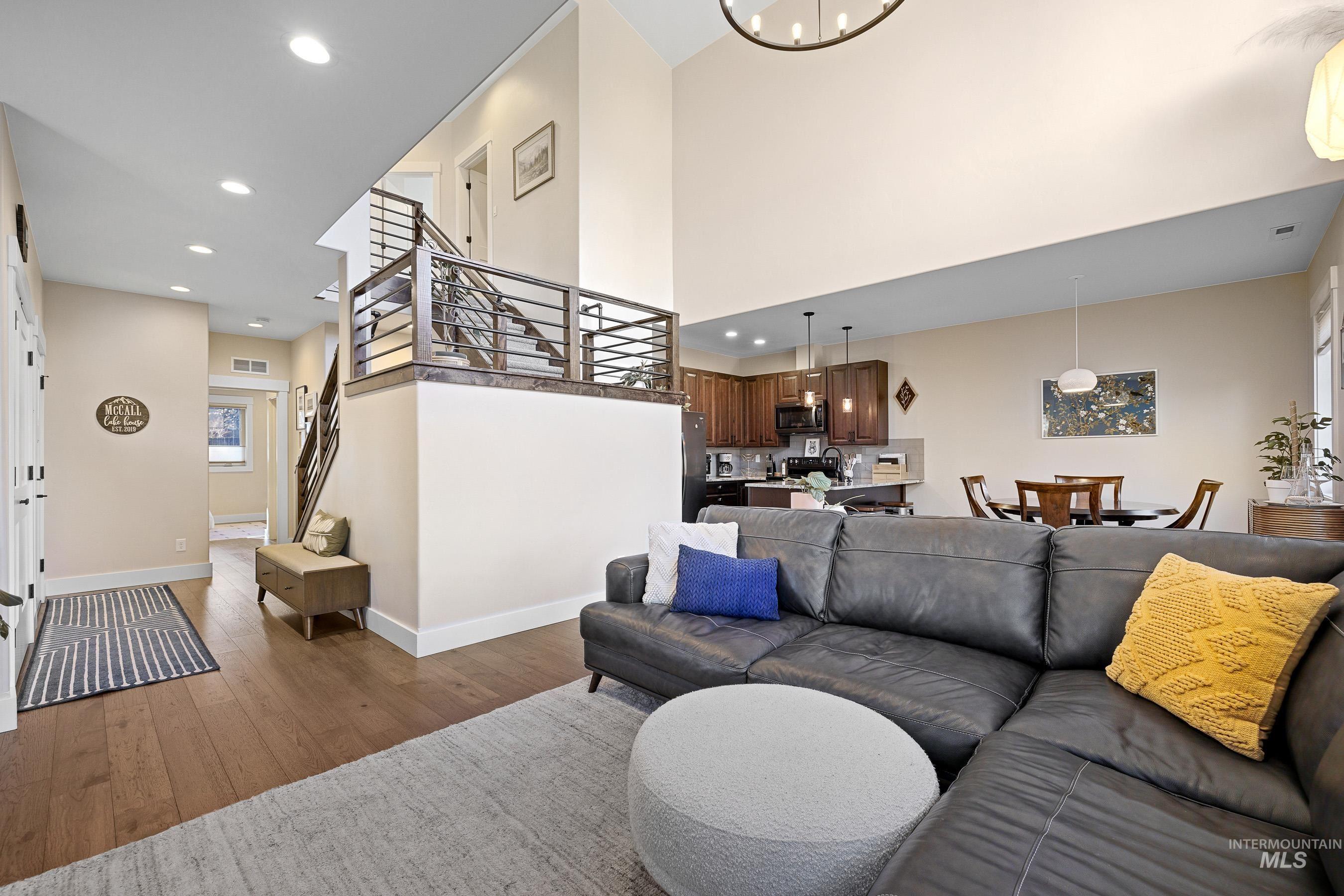 601 Bluewater Circle Property Photo 46
