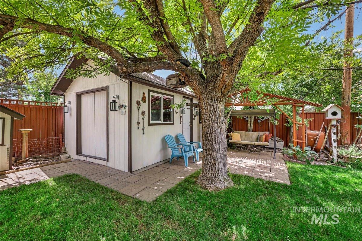 451 Morningside Dr Property Photo 17