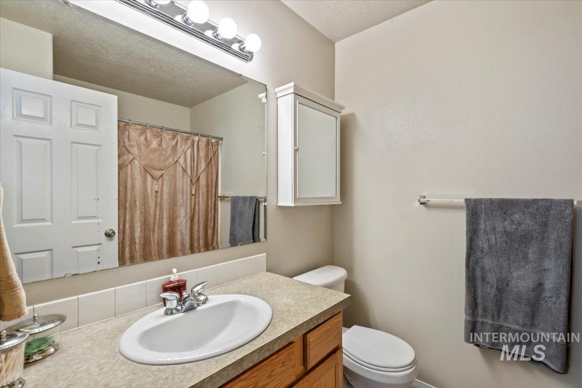 842 E Pluton Property Photo 17