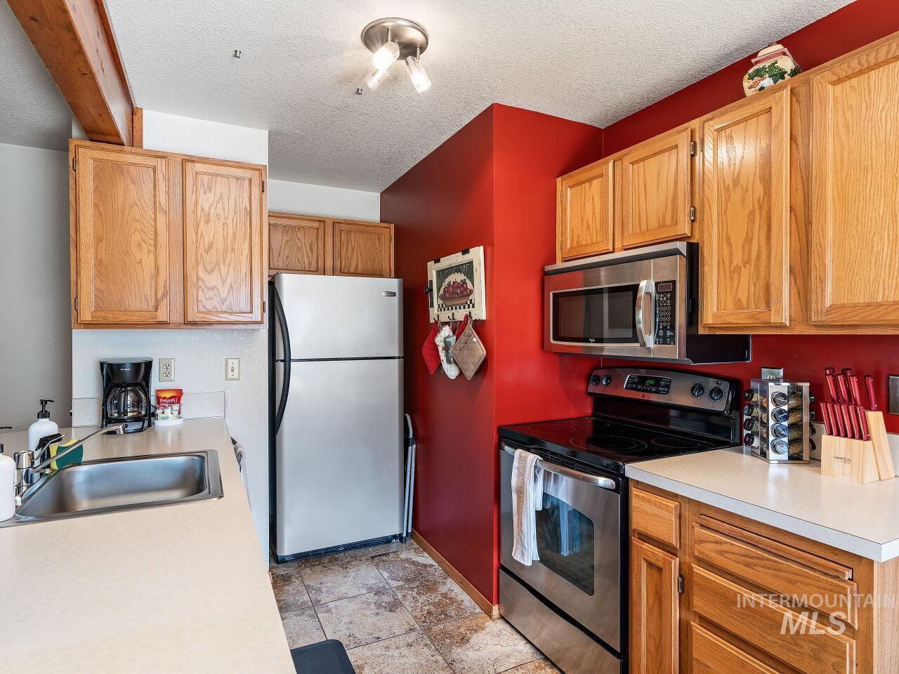 601 Hemlock St. Property Photo 23