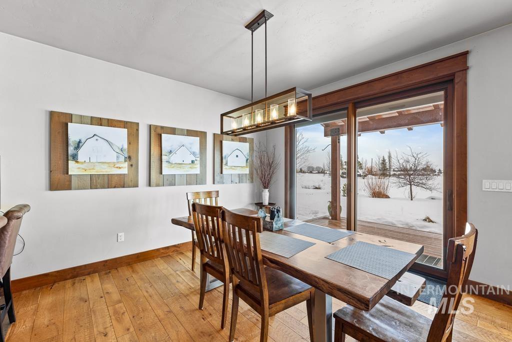 7 Boulder View Place Property Photo 12