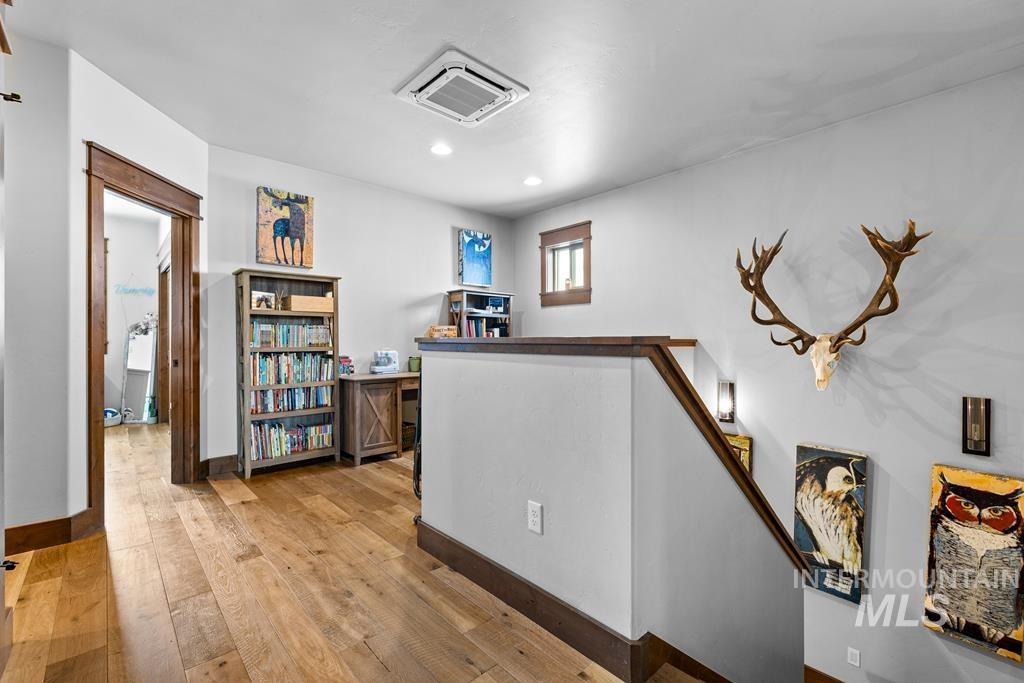 7 Boulder View Place Property Photo 19