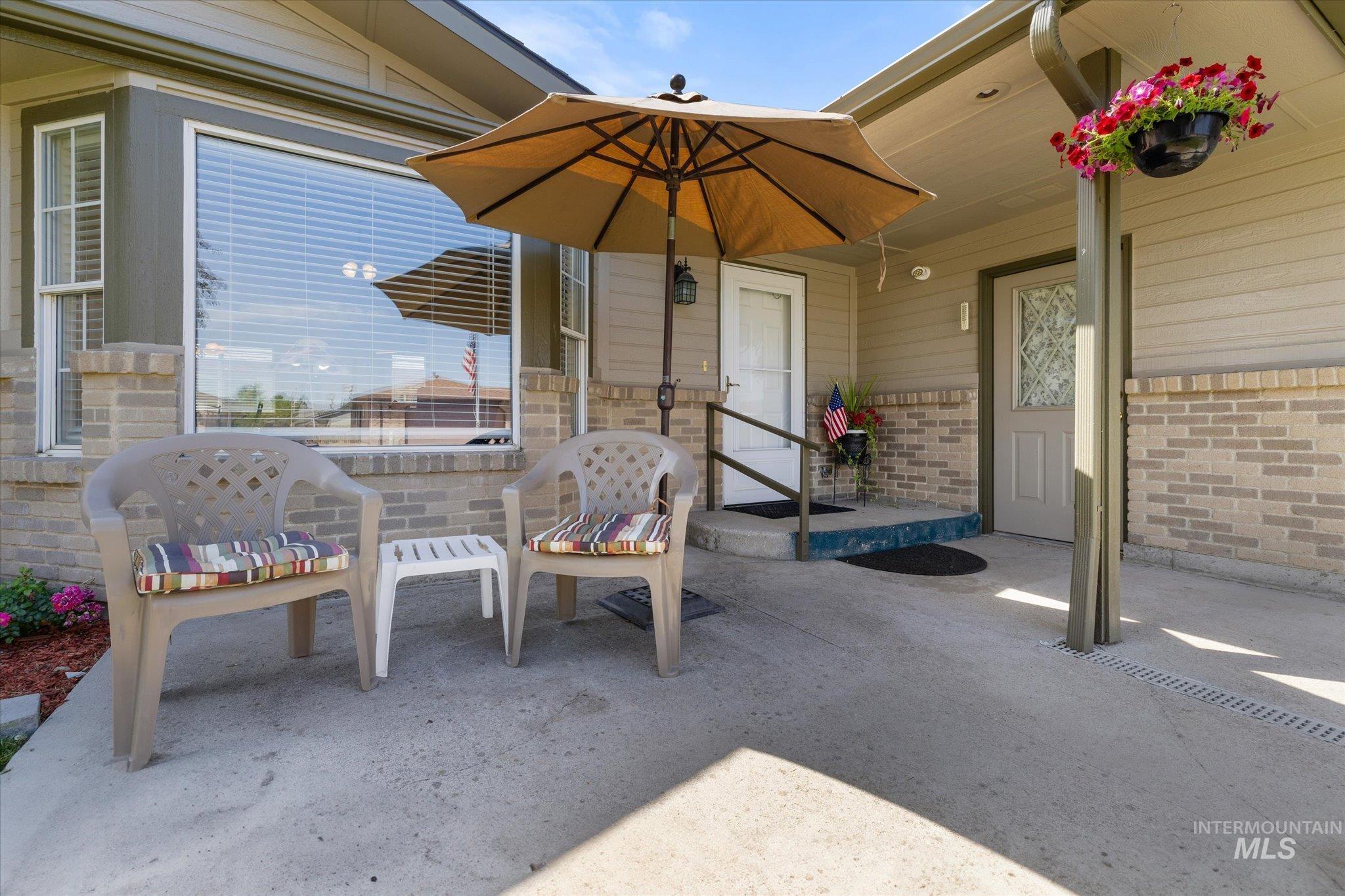 1100 Burnet Dr #602 Property Photo 5
