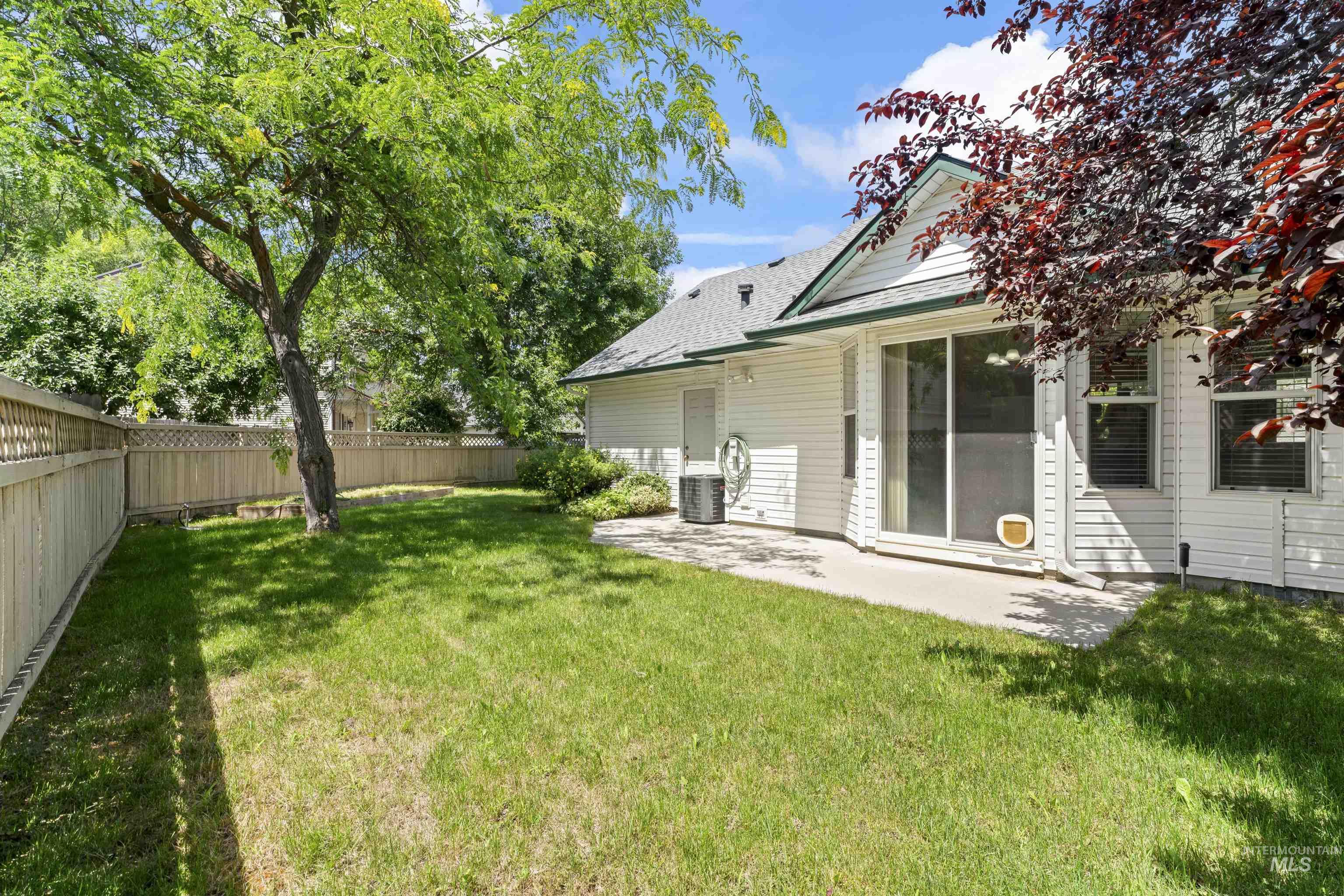 10703 W Stonecrop Ct Property Photo 29