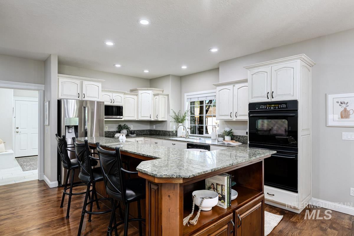 11314 W Southerland Court Property Photo 7