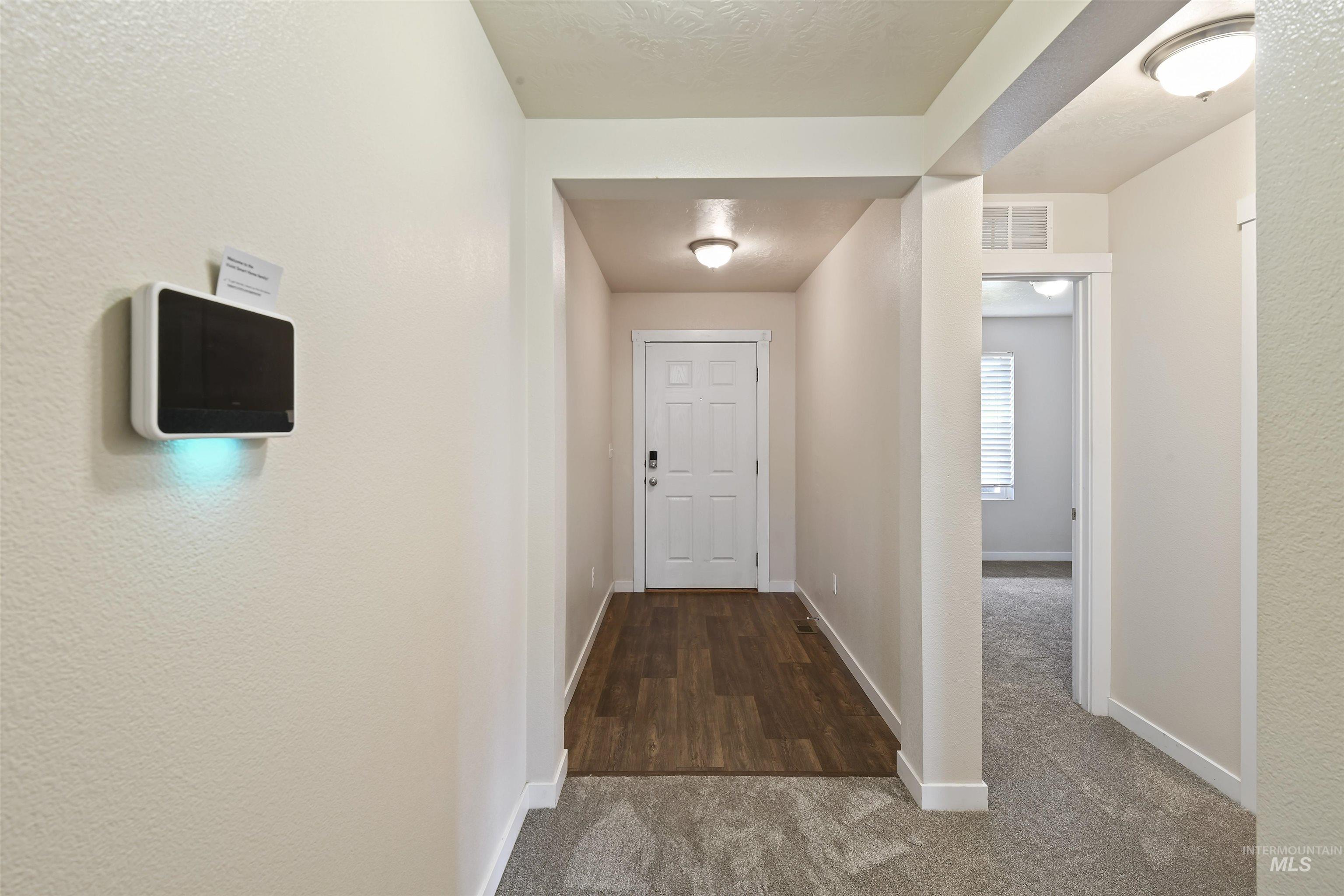 541 W Allspice St. Property Photo 4