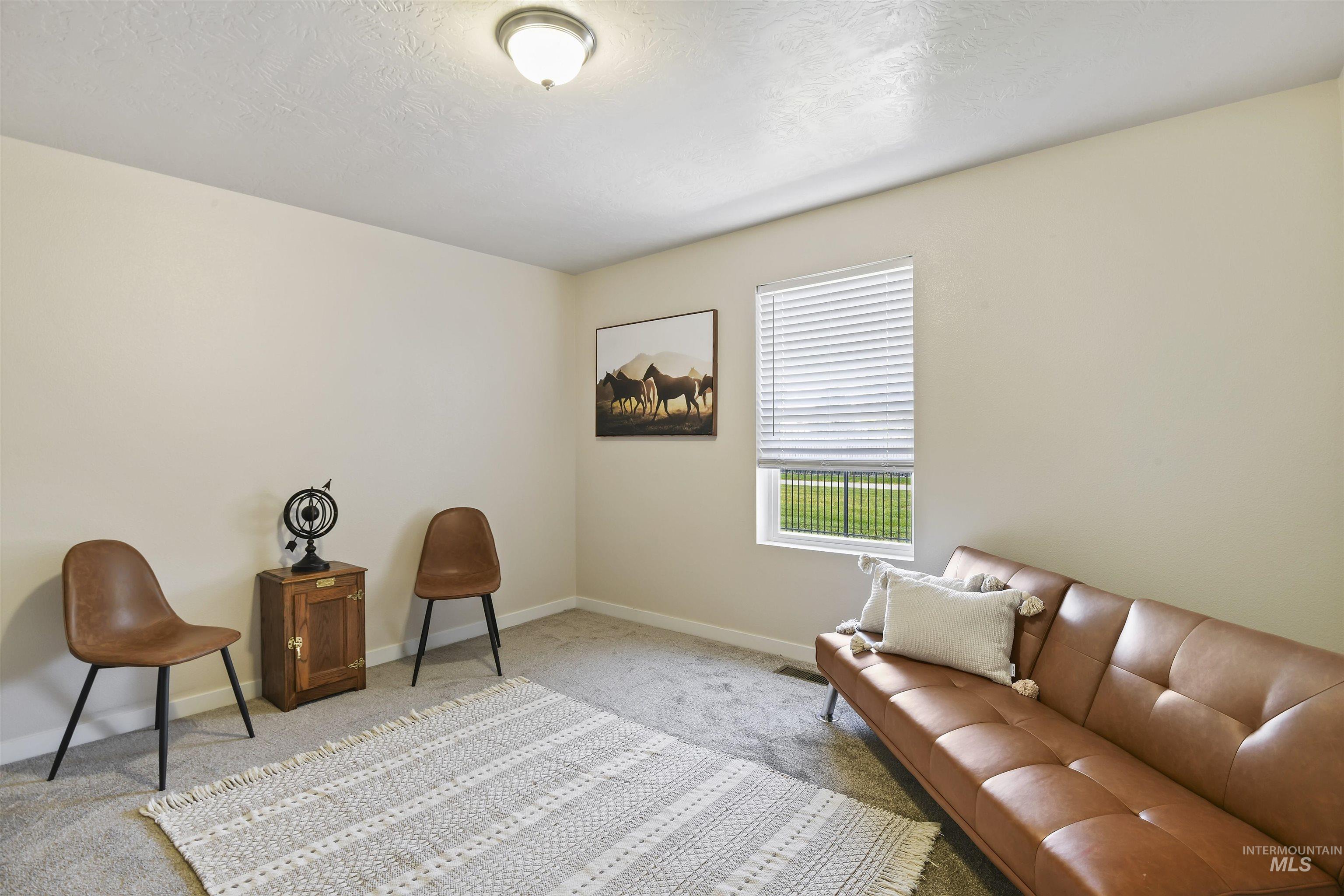 541 W Allspice St. Property Photo 19