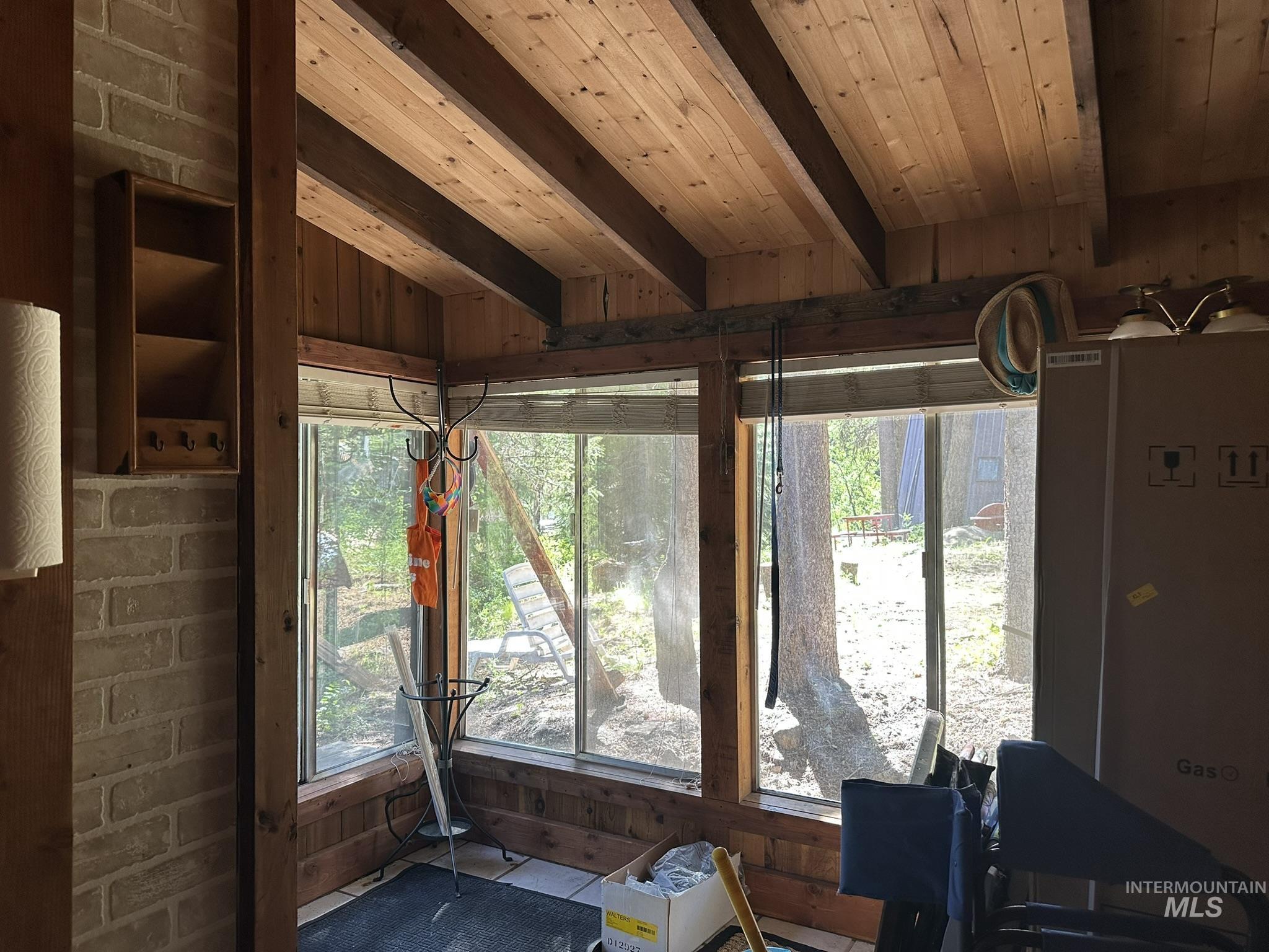 5 Fir Property Photo 14