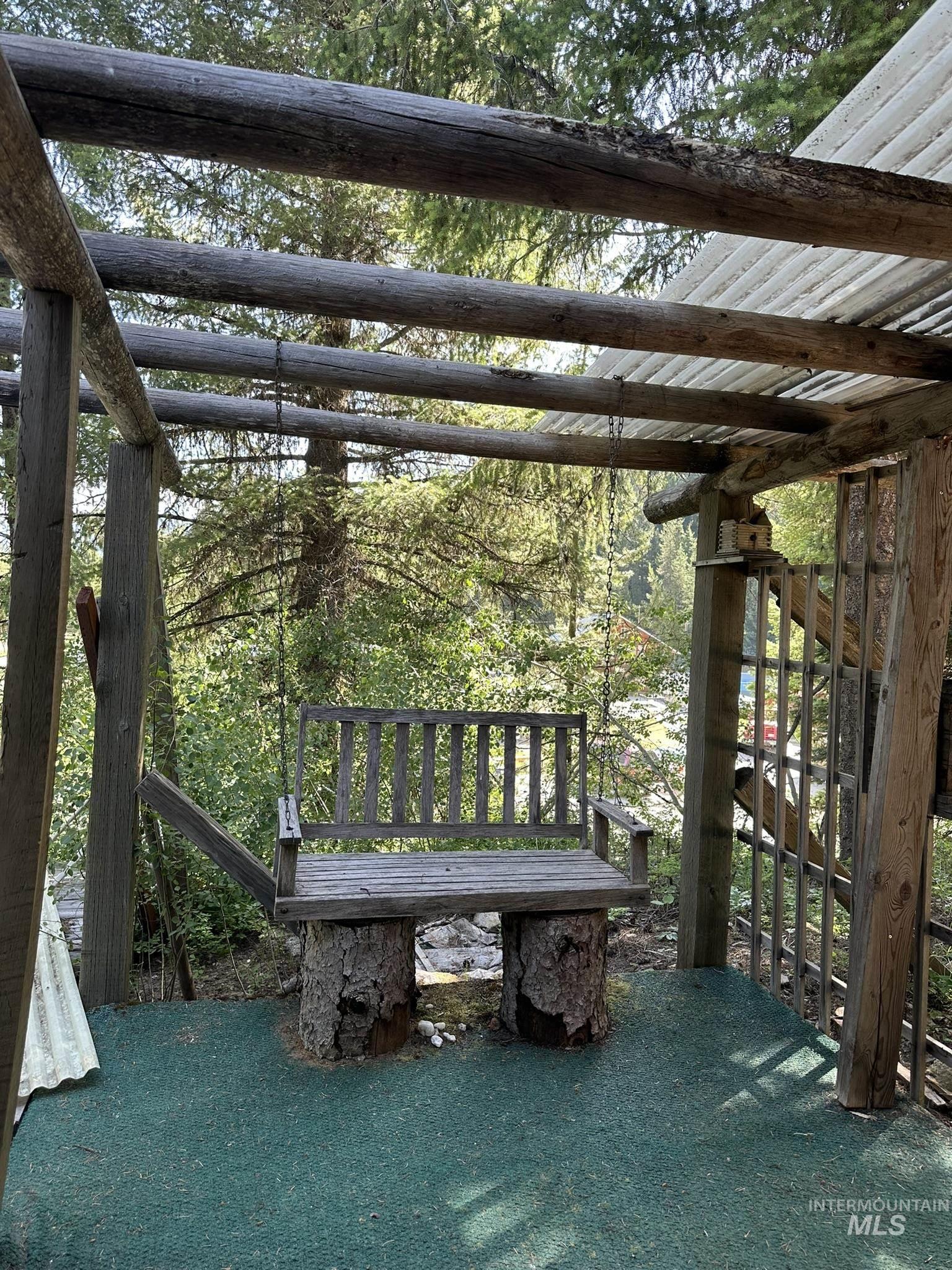 5 Fir Property Photo 15