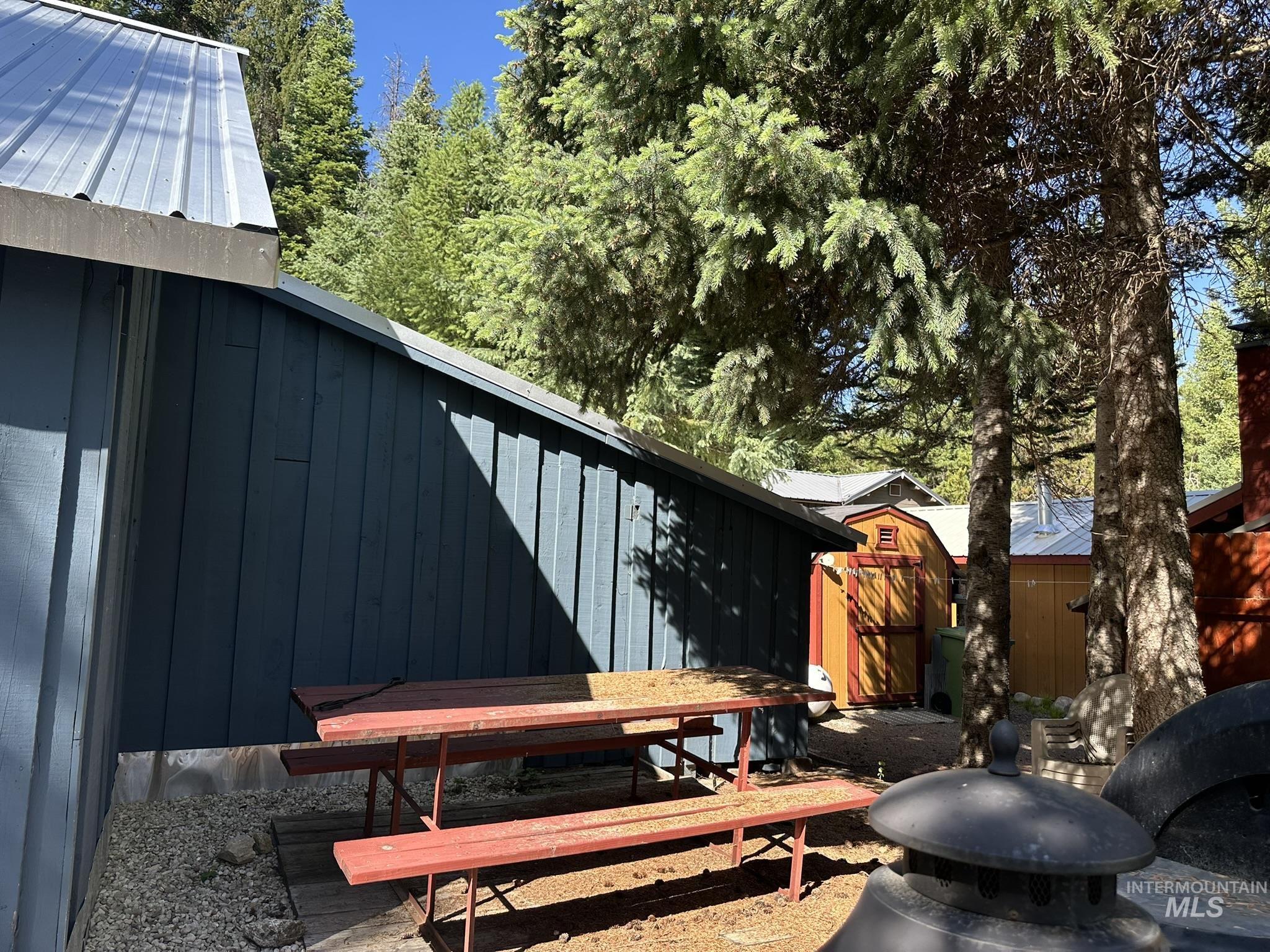 5 Fir Property Photo 18
