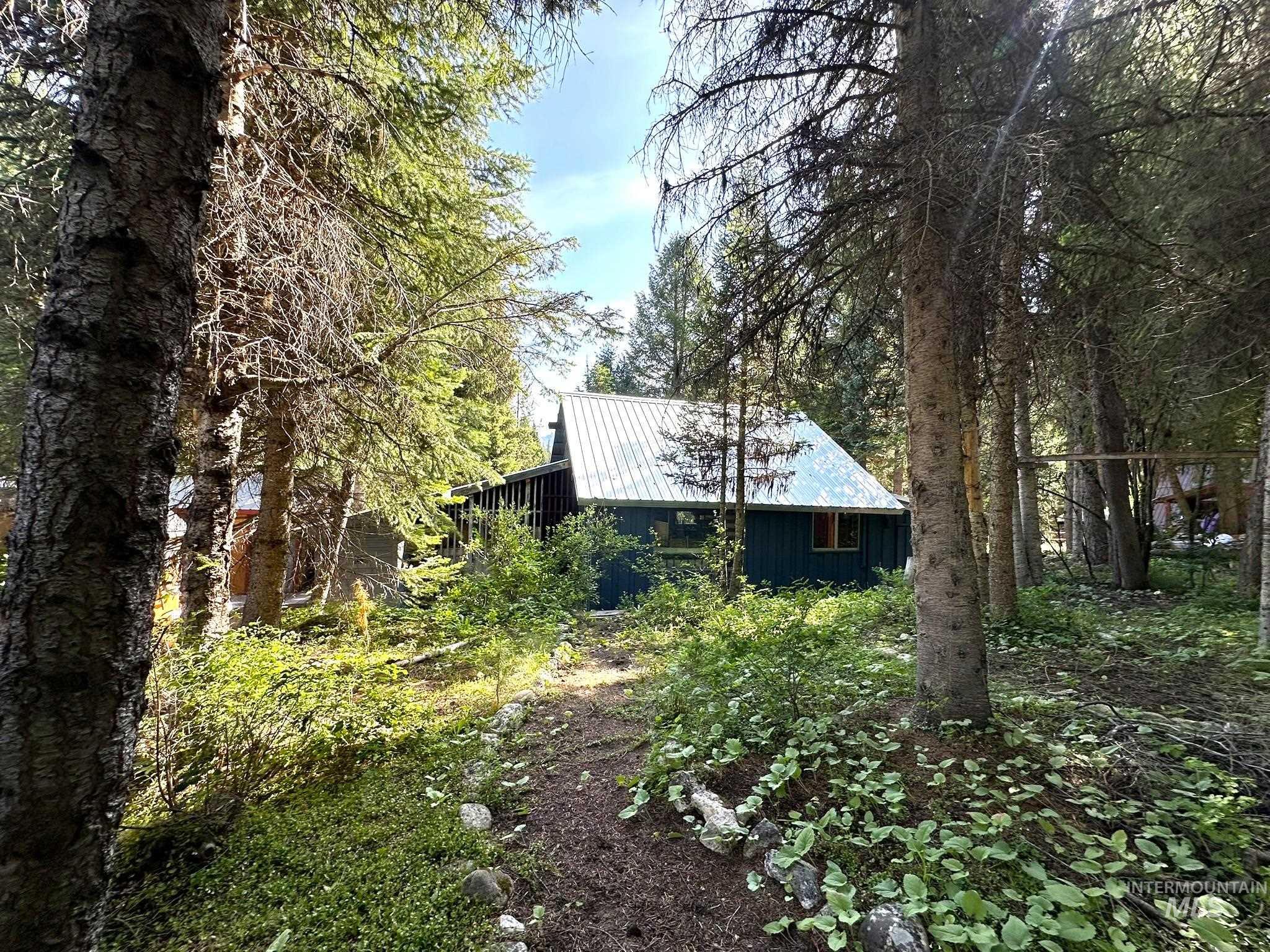 5 Fir Property Photo 20