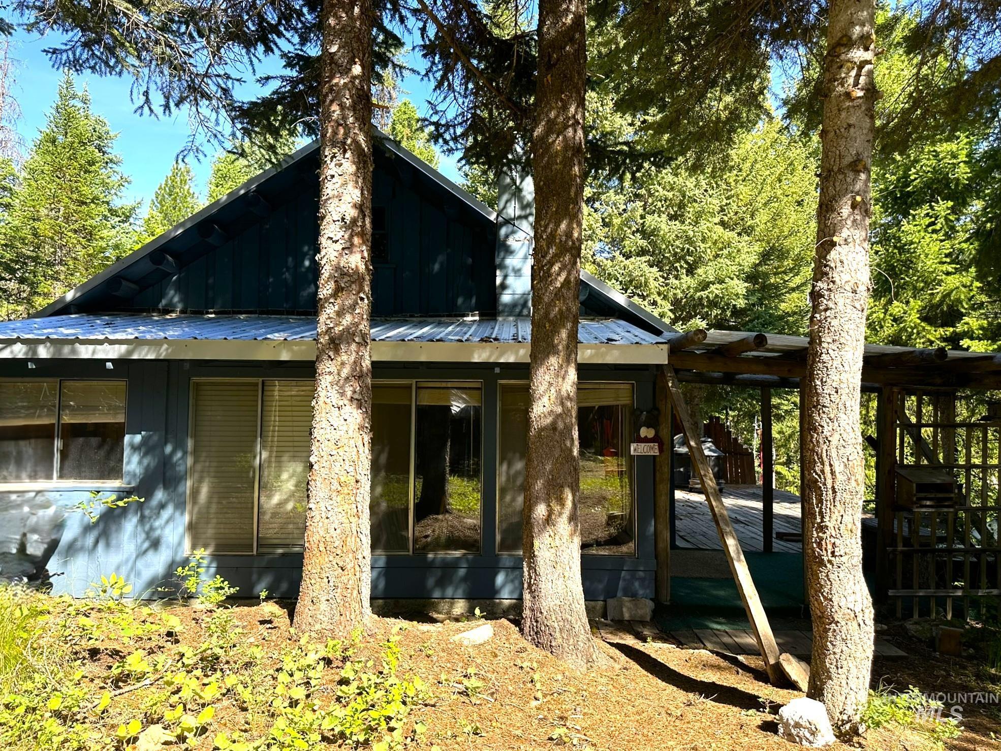 5 Fir Property Photo 25