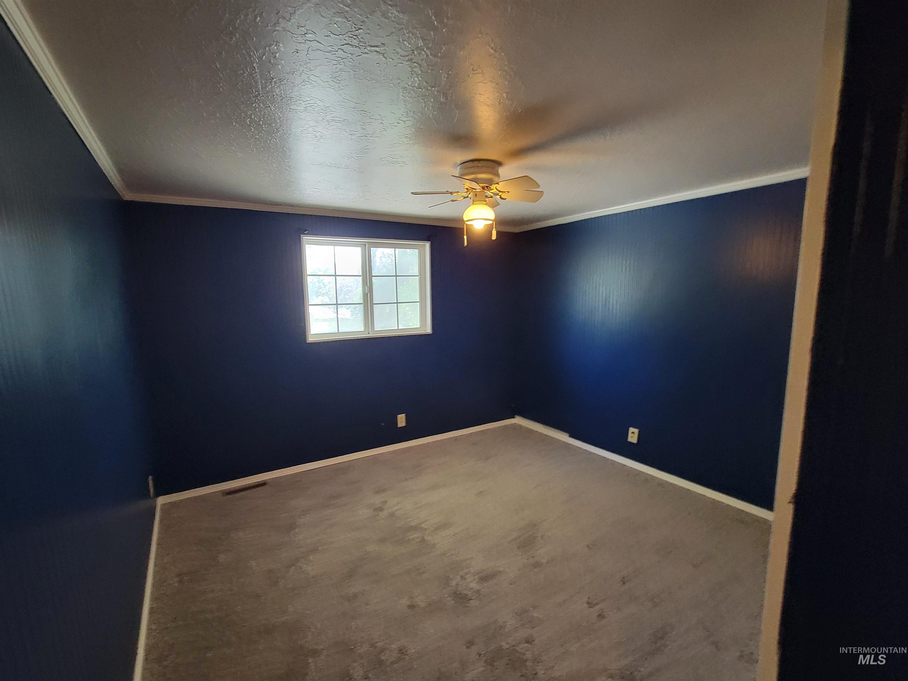 706 N Sunrise Blvd Property Photo 13