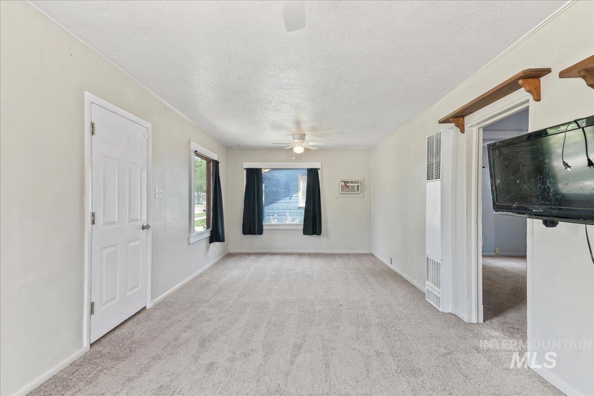 1024 10th Ave S Property Photo 11
