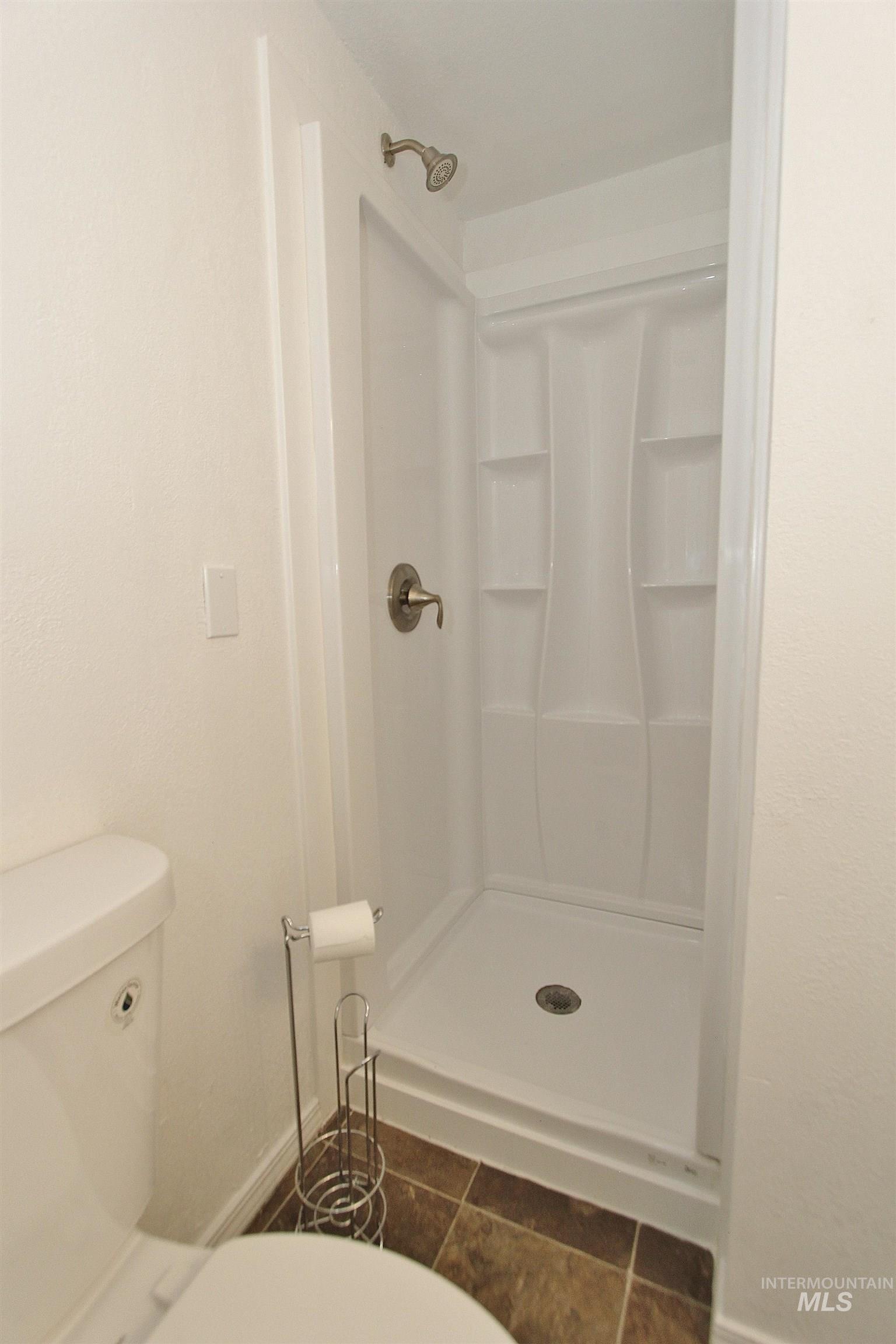 2713 W Wymer St Property Photo 17
