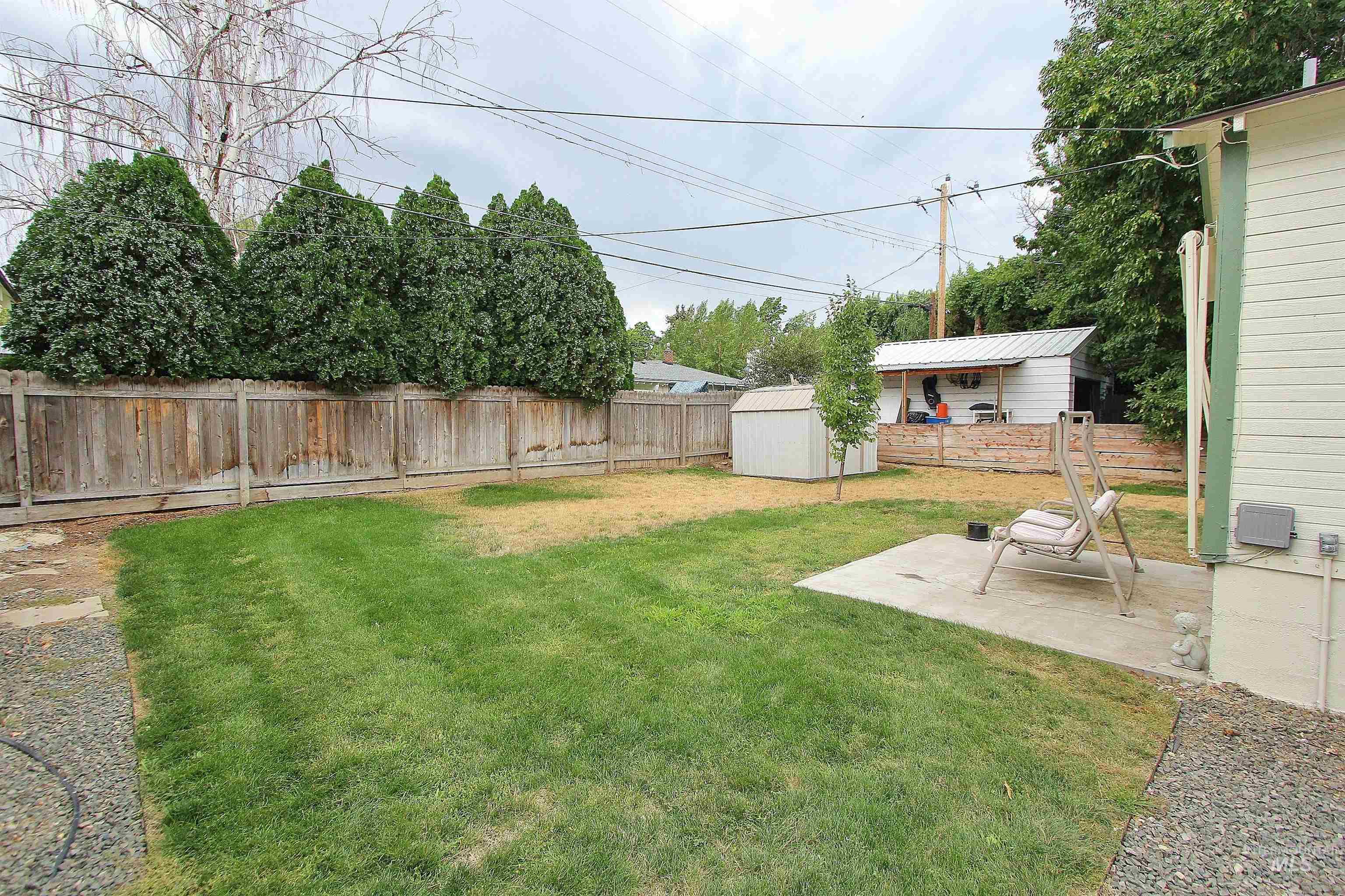 2713 W Wymer St Property Photo 21