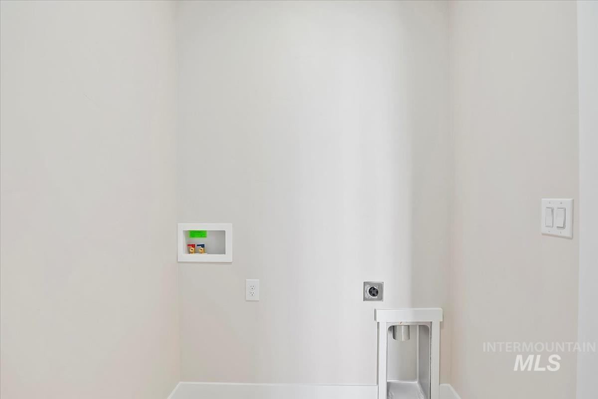 2736 Nonius Property Photo 18