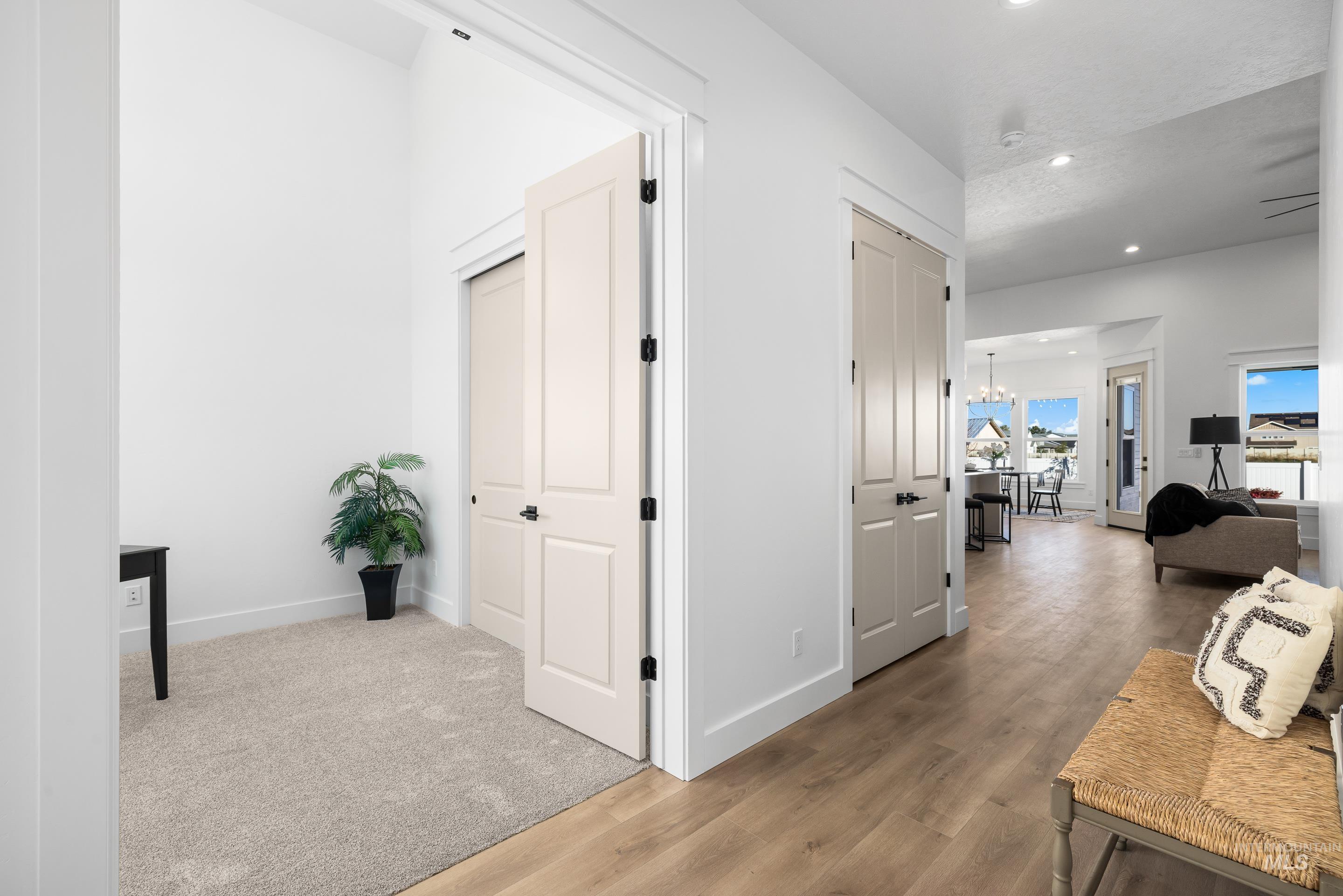 82 E Jarvis St. Property Photo 5