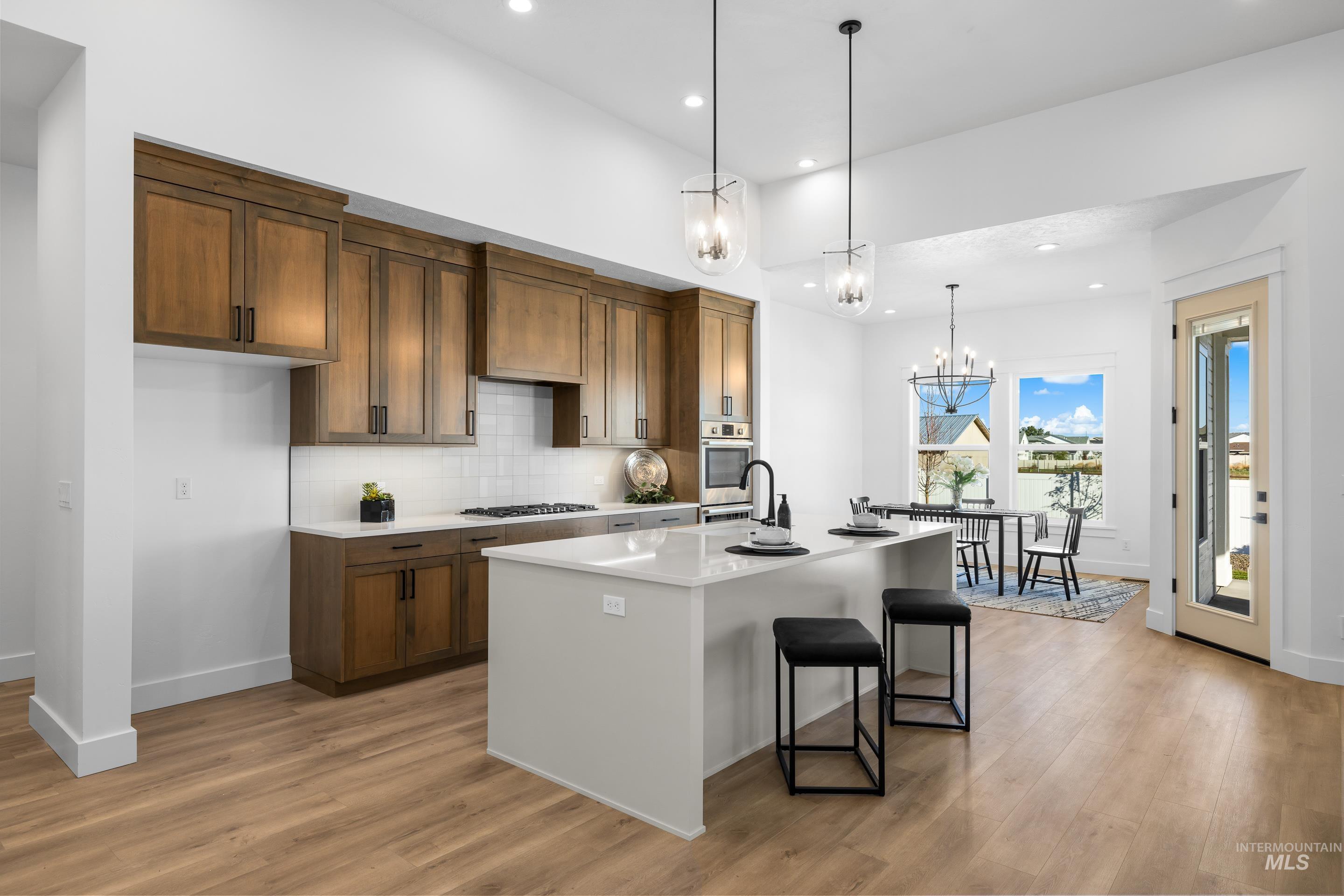 82 E Jarvis St. Property Photo 13