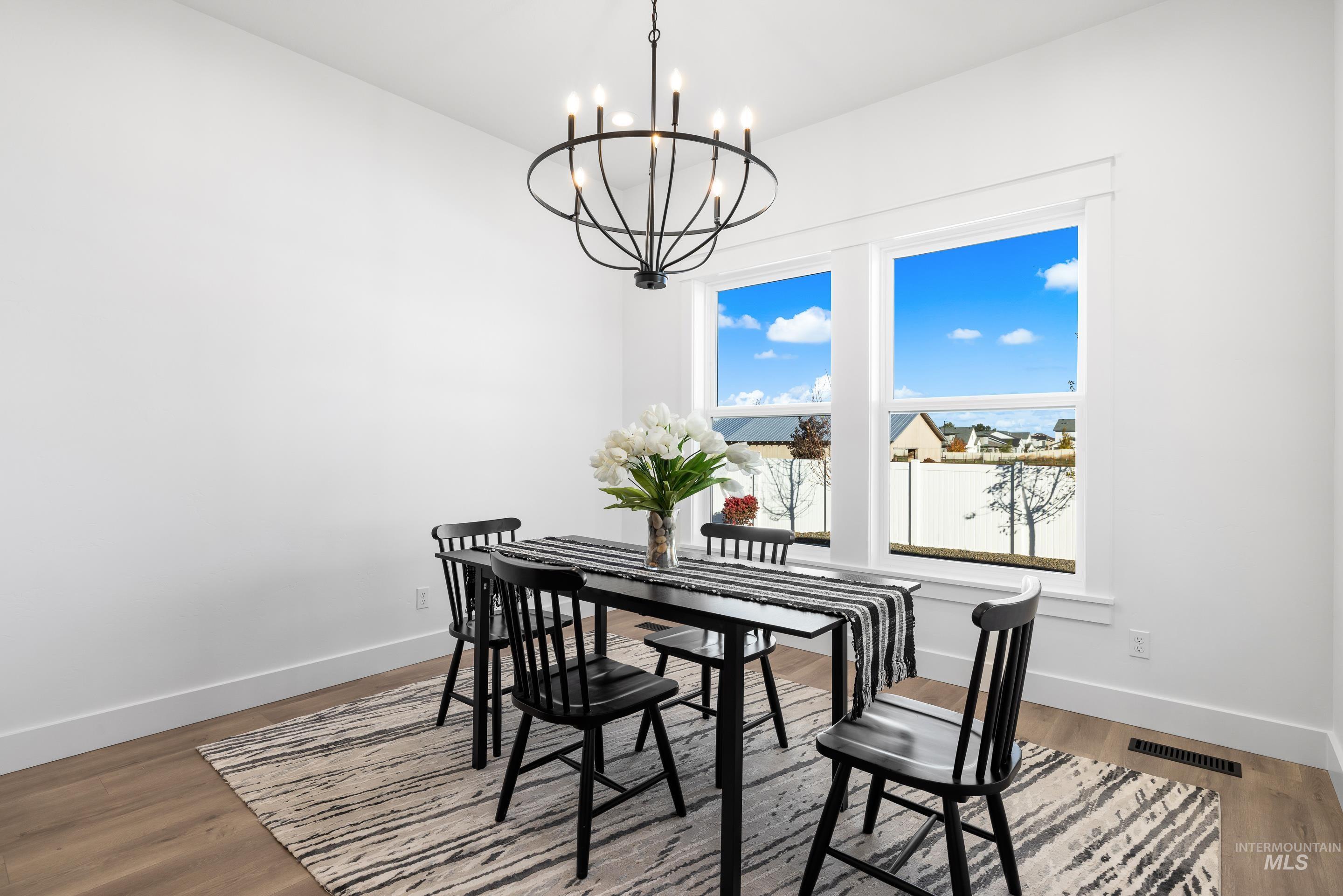 82 E Jarvis St. Property Photo 23