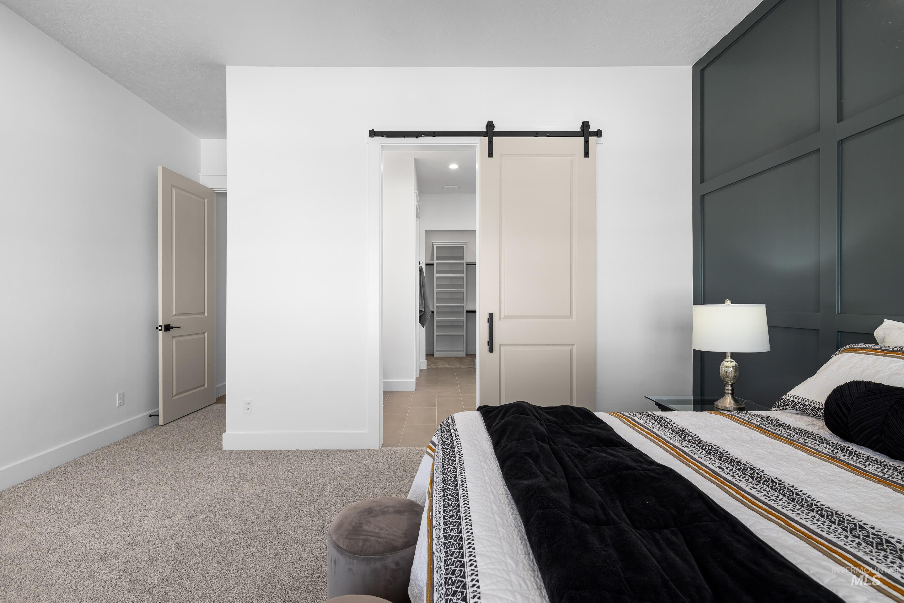 82 E Jarvis St. Property Photo 27