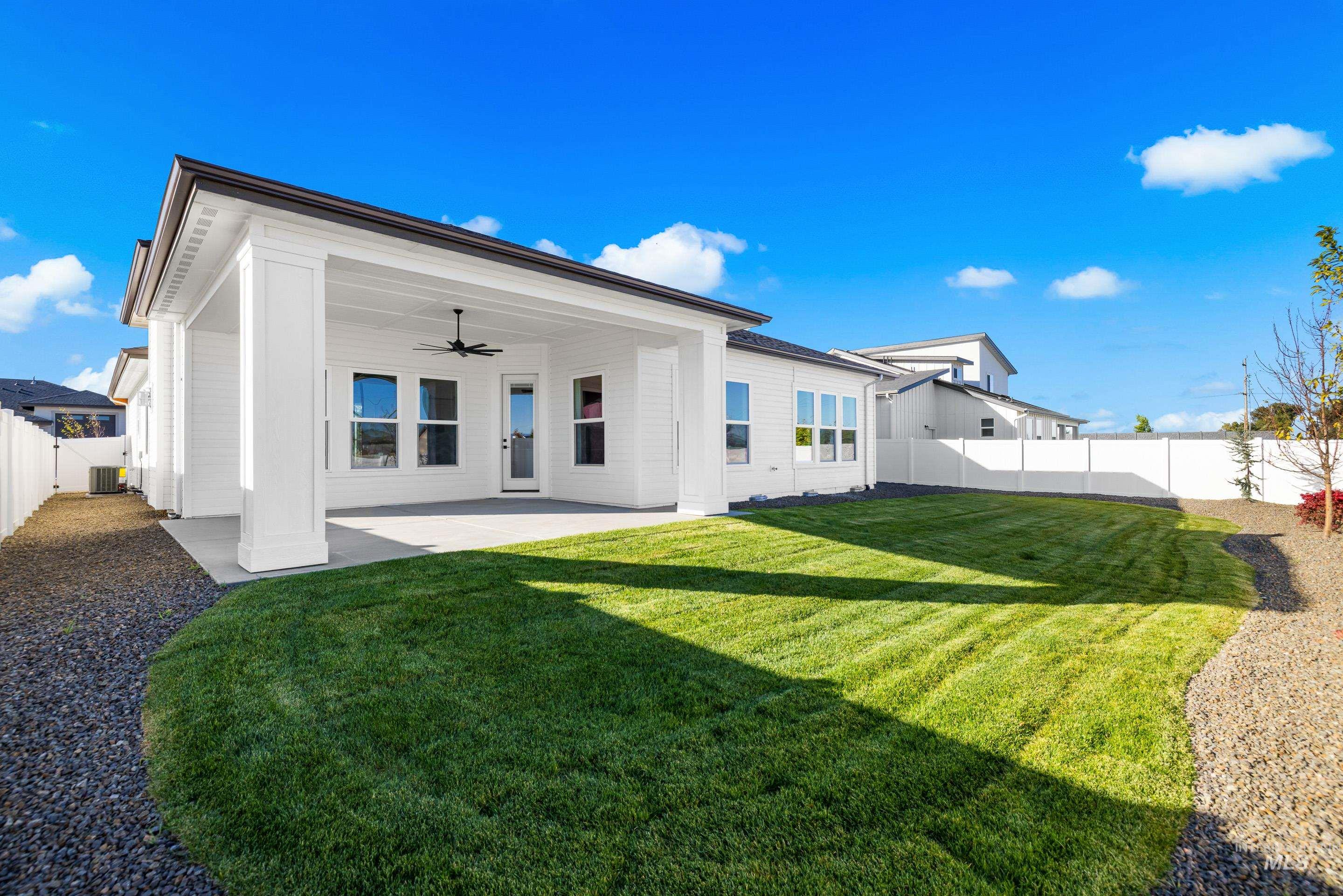 82 E Jarvis St. Property Photo 45