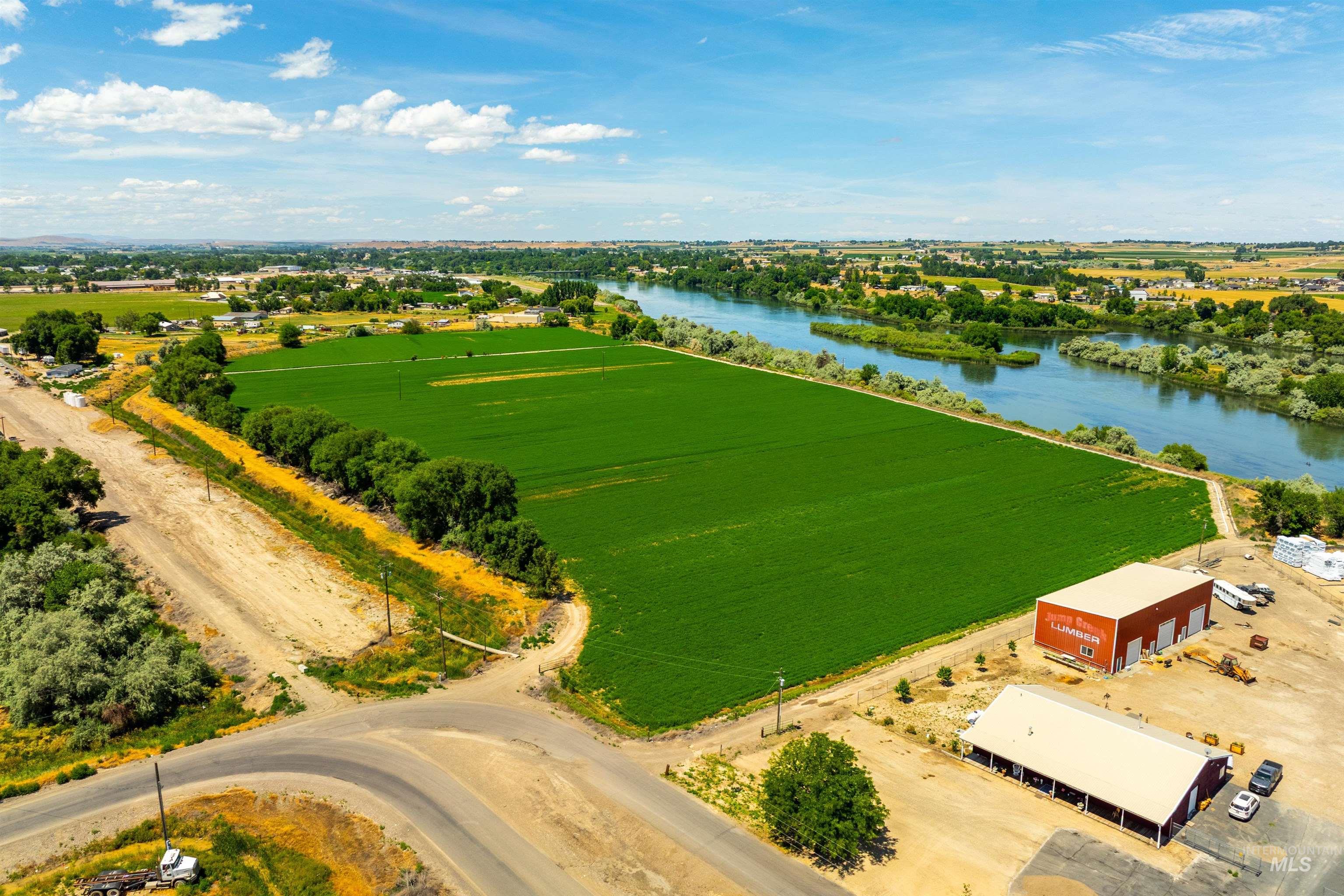 Tbd Pioneer Rd Property Photo 1