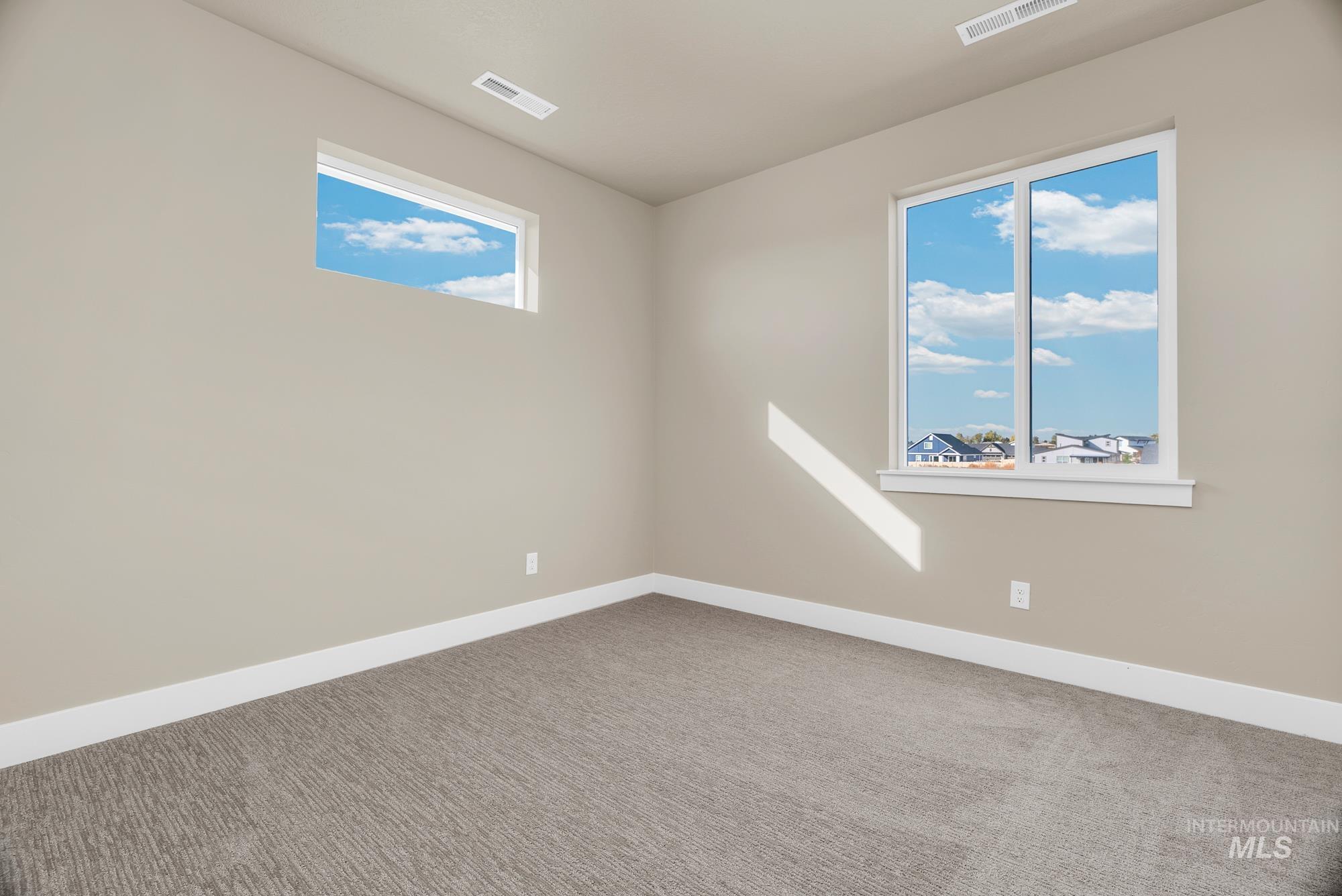 6273 S Binky Ave Property Photo 23