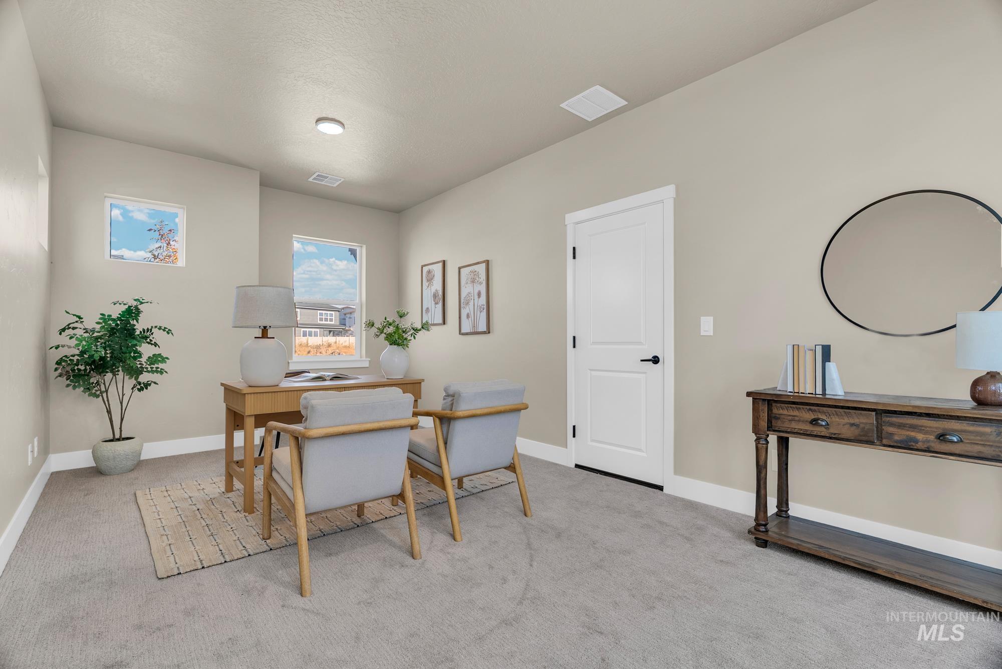 6273 S Binky Ave Property Photo 25