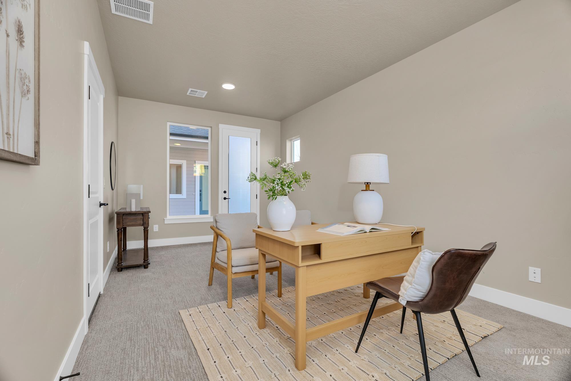 6273 S Binky Ave Property Photo 27