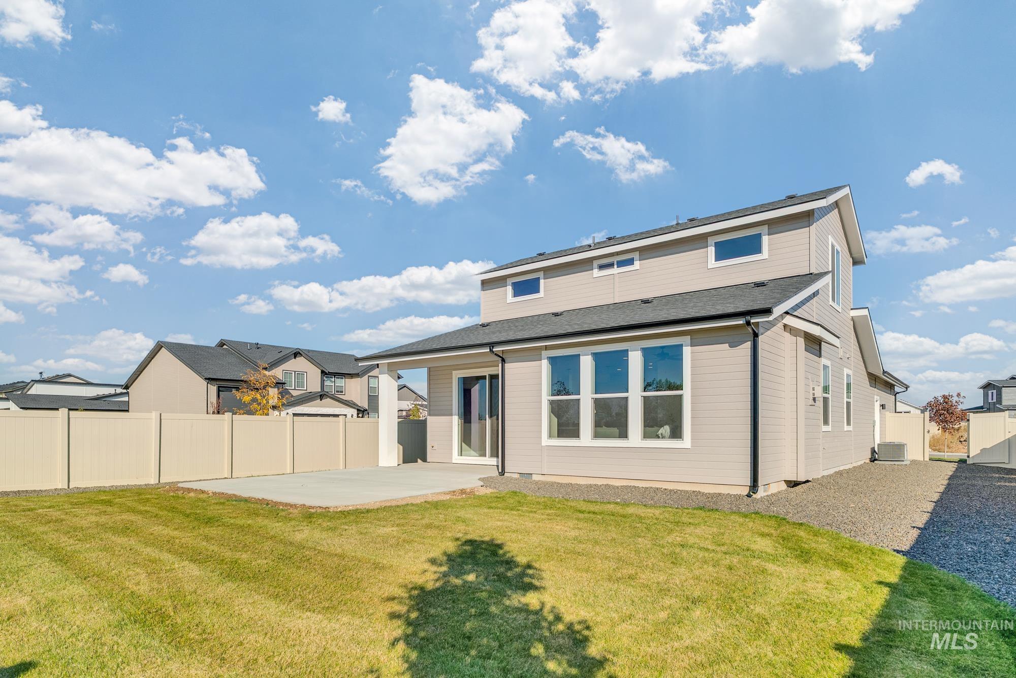 6273 S Binky Ave Property Photo 30