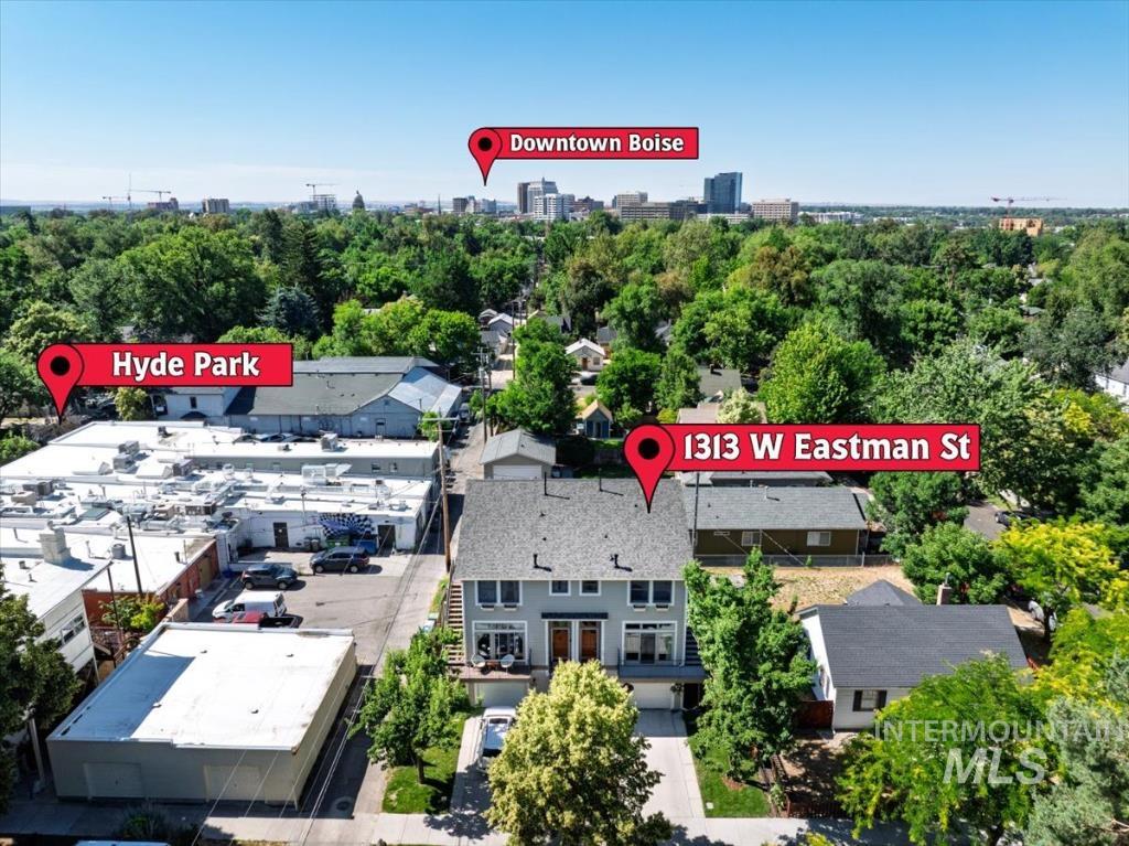 1313 W Eastman St Property Photo 4