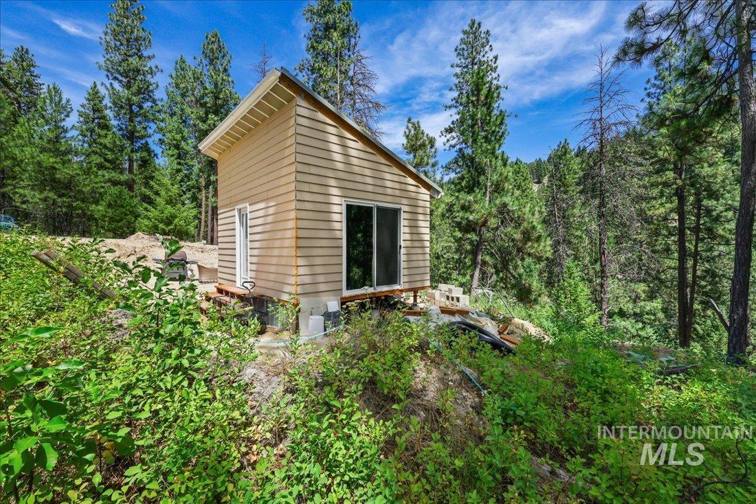 5 Todd Circle Property Photo 4