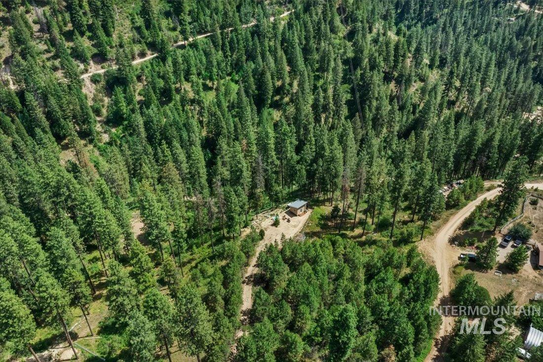 5 Todd Circle Property Photo 3