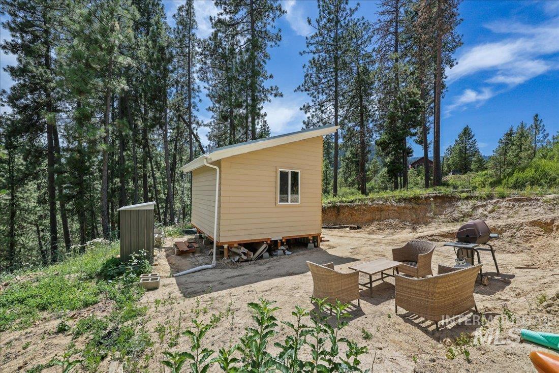 5 Todd Circle Property Photo 7