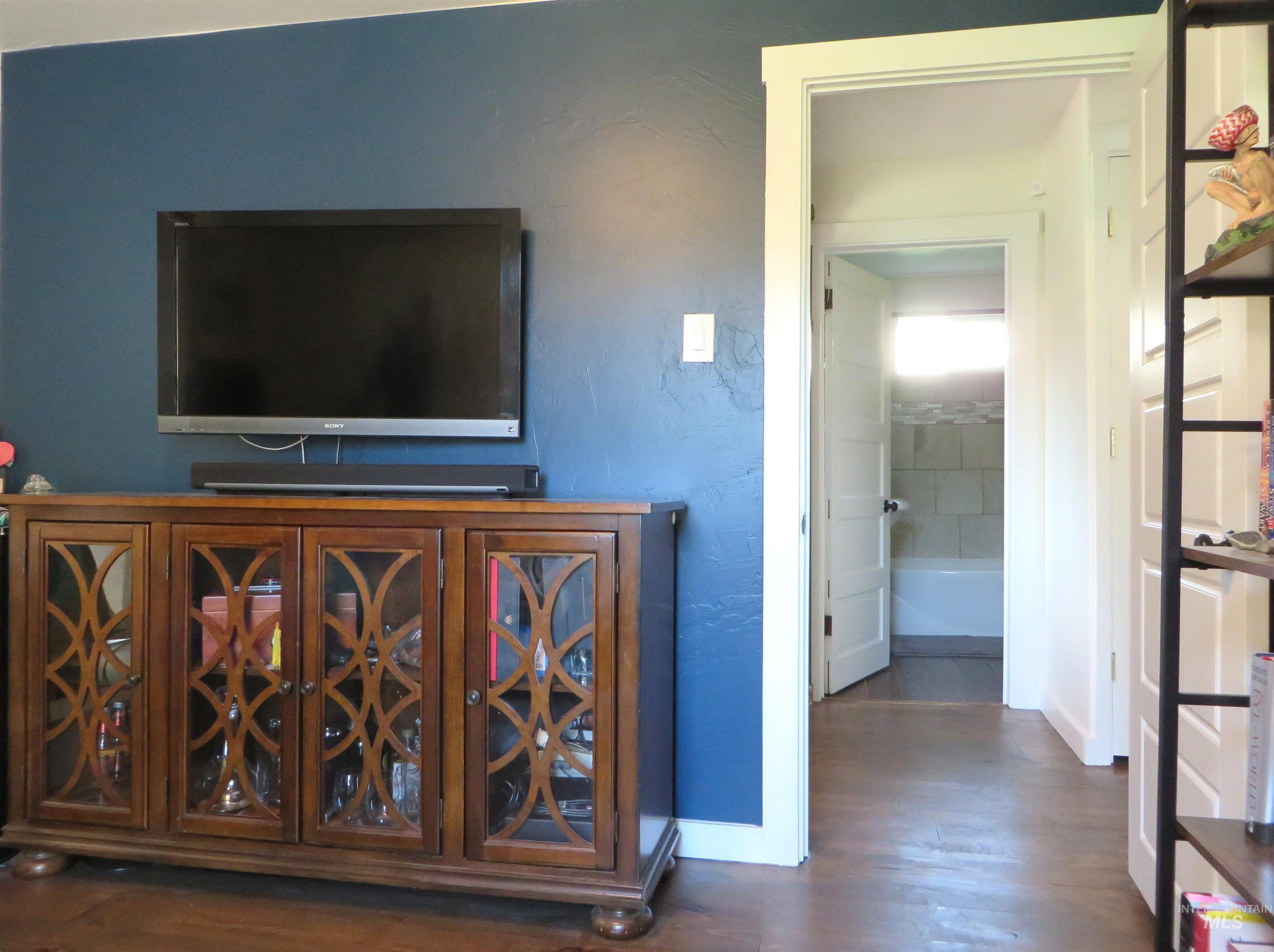 421 S 12th Street Property Photo 18