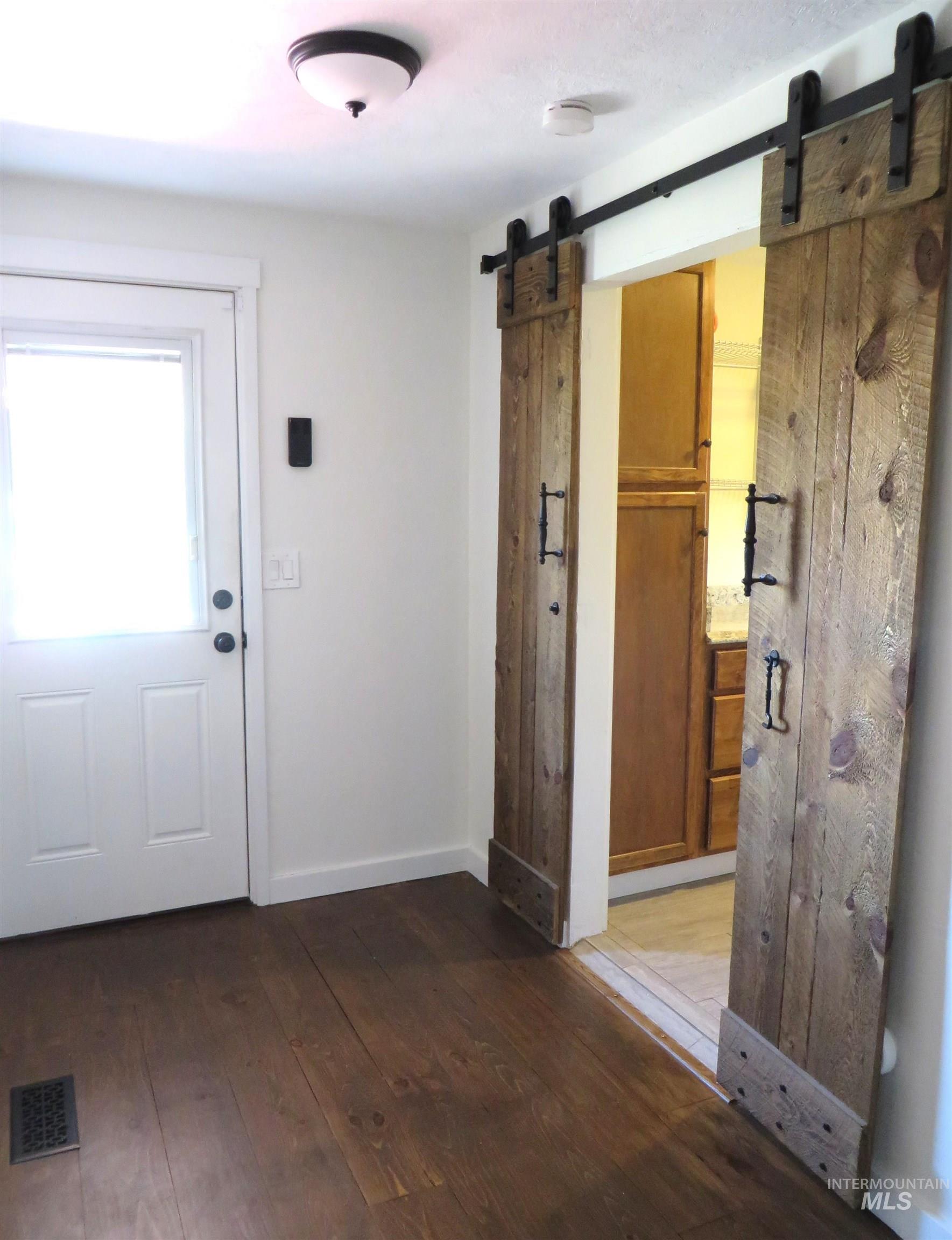 421 S 12th Street Property Photo 20