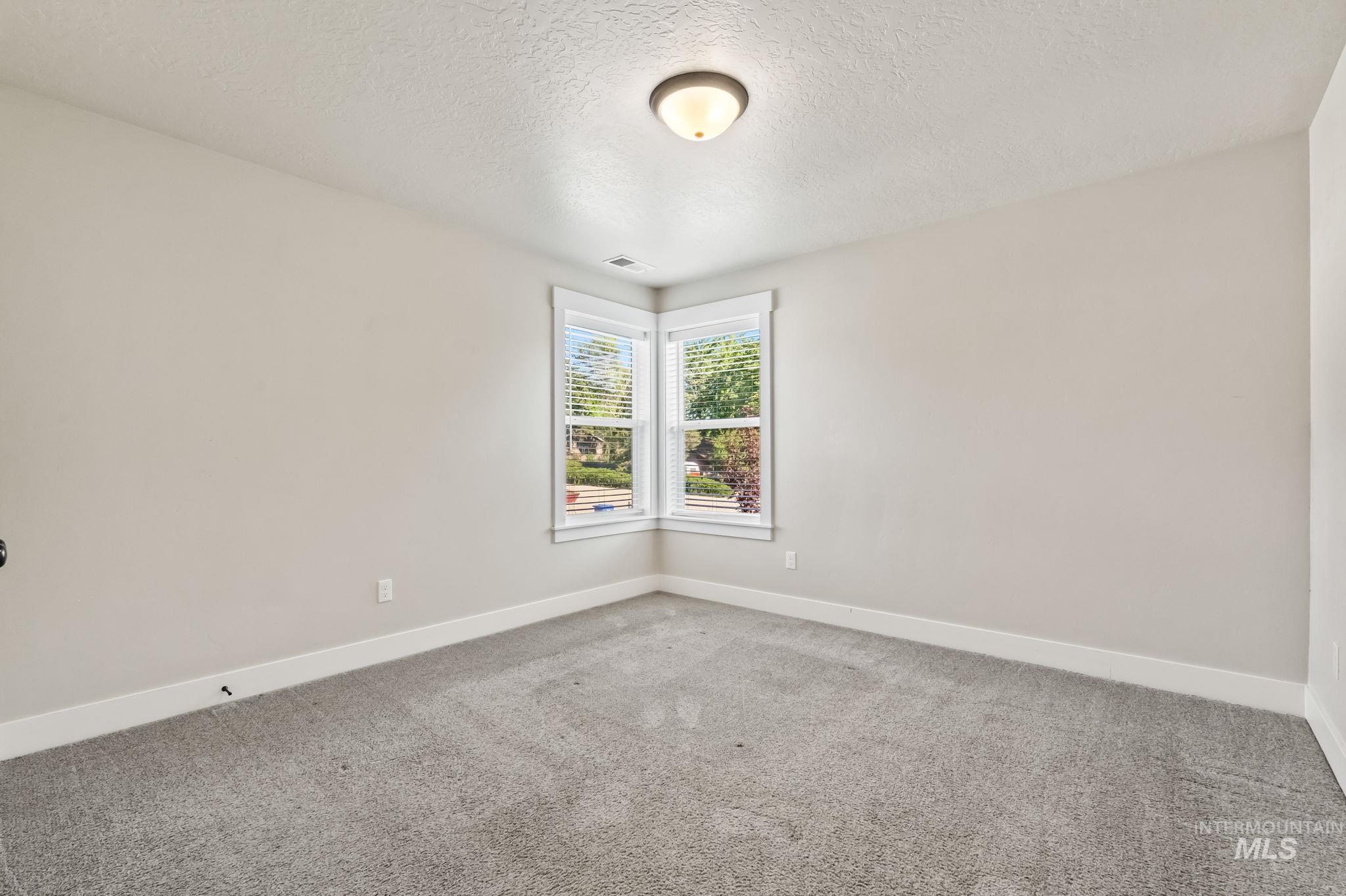 74 E Ranch Dr Property Photo 15