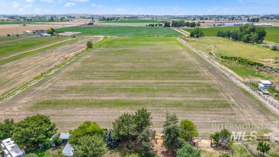 2595 Nw 2nd Ave Property Photo 7