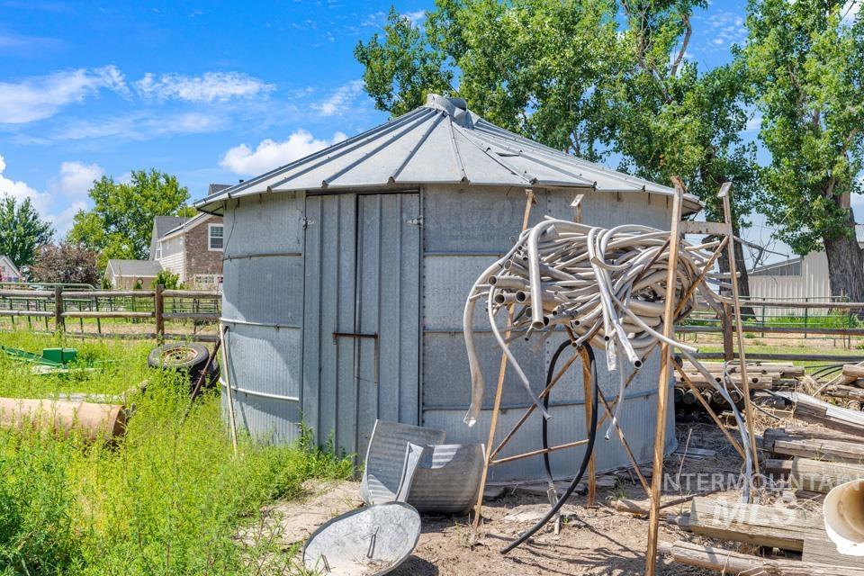 2595 Nw 2nd Ave Property Photo 28