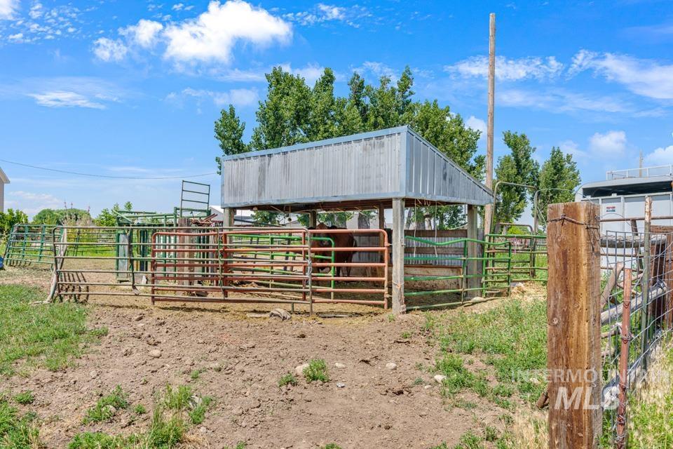 2595 Nw 2nd Ave Property Photo 29