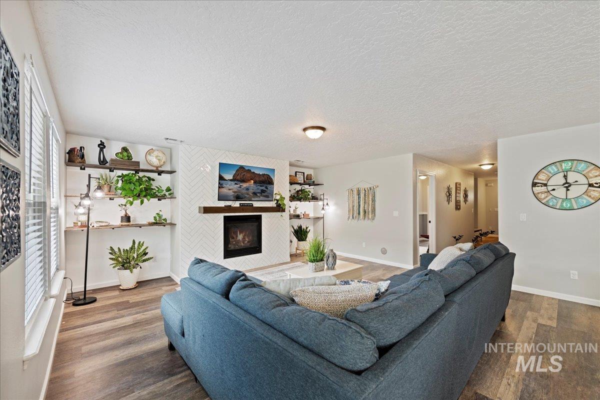 9159 W Rustica Dr Property Photo 3