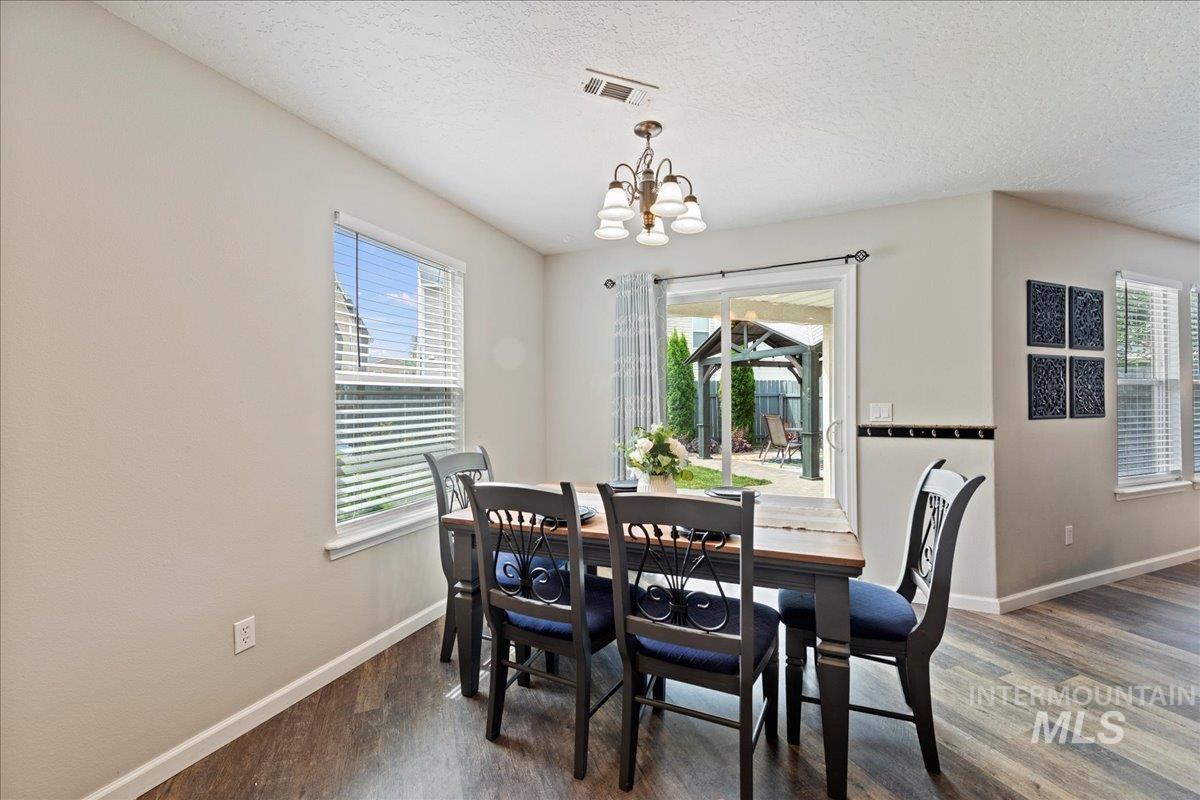 9159 W Rustica Dr Property Photo 4