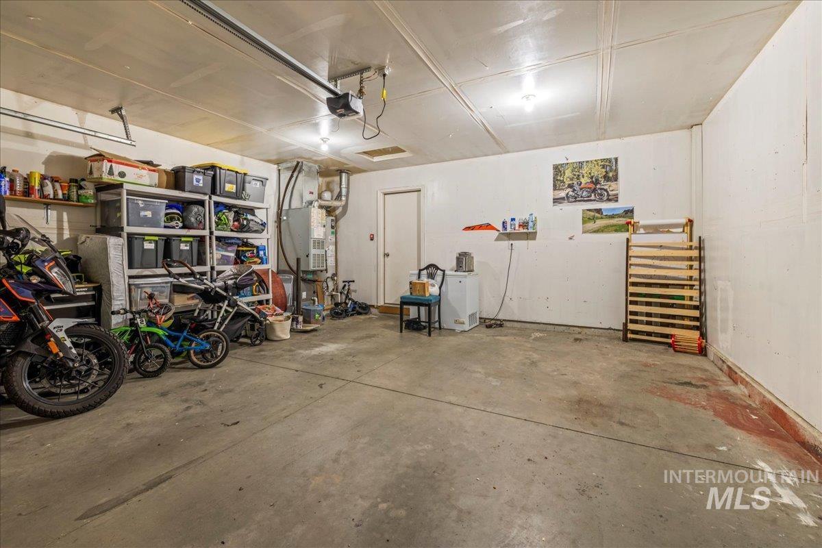 723 Shane Place Property Photo 36