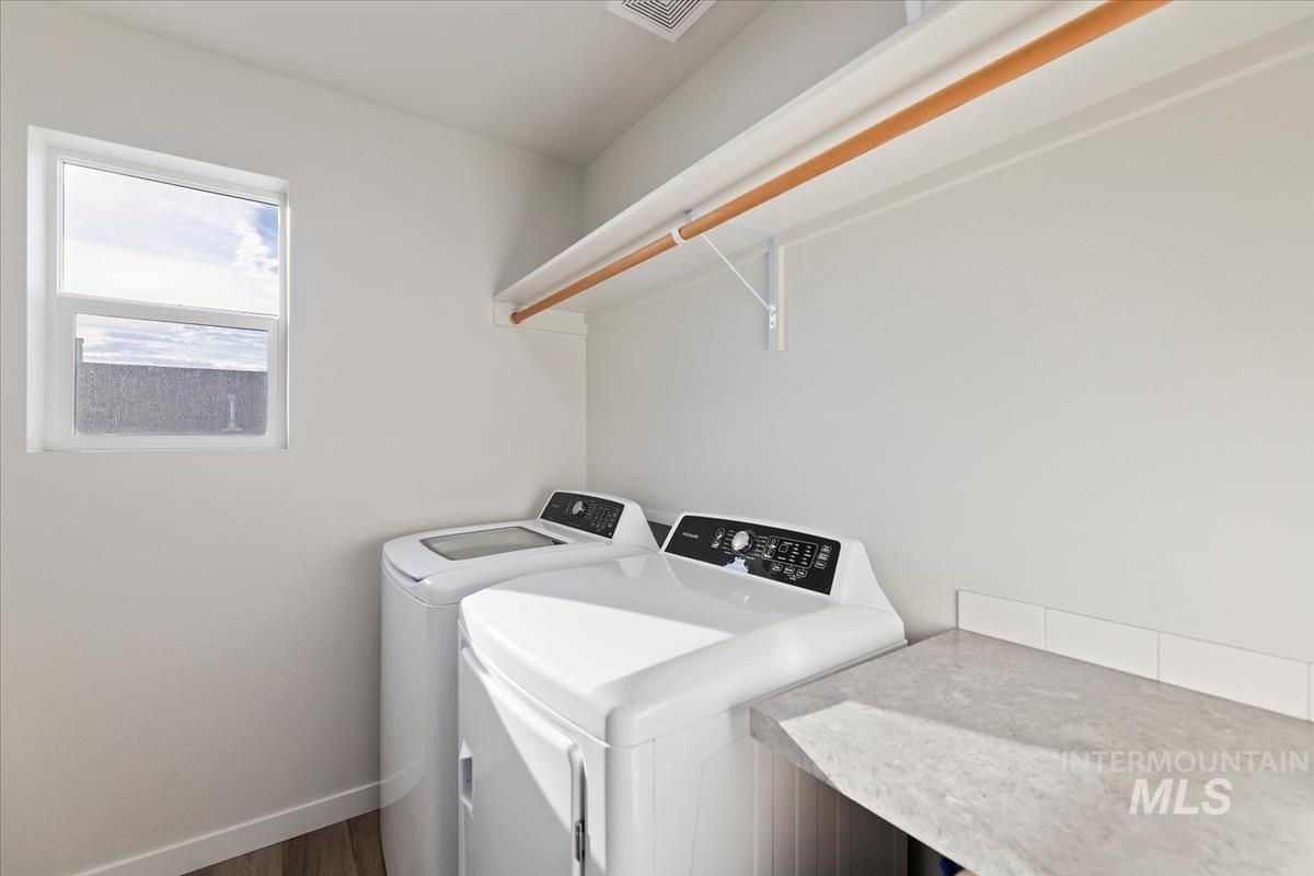 1271 W Brink St Property Photo 33