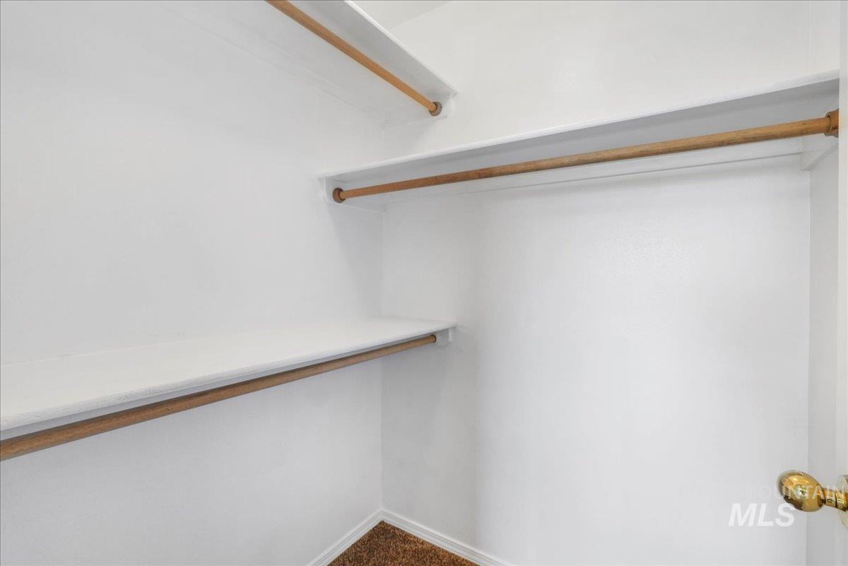 1670 E 1500 S Property Photo 12