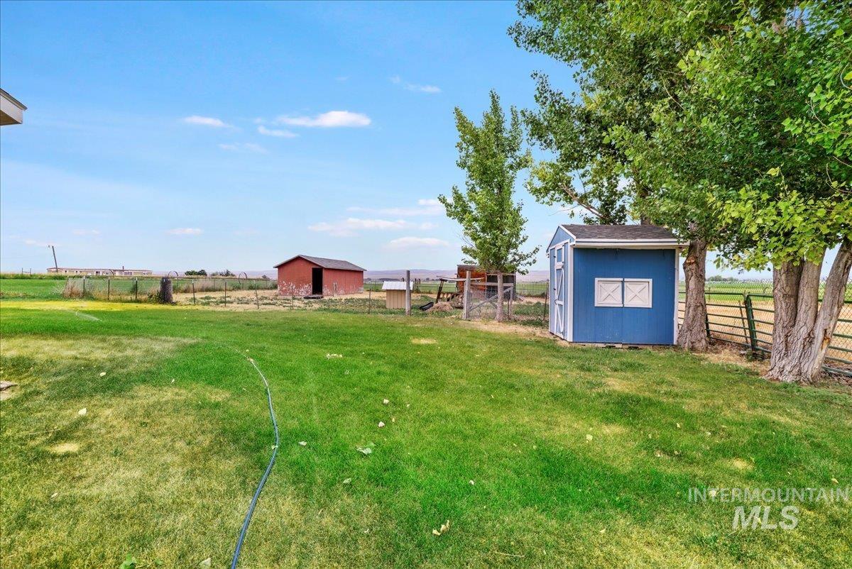 1670 E 1500 S Property Photo 22