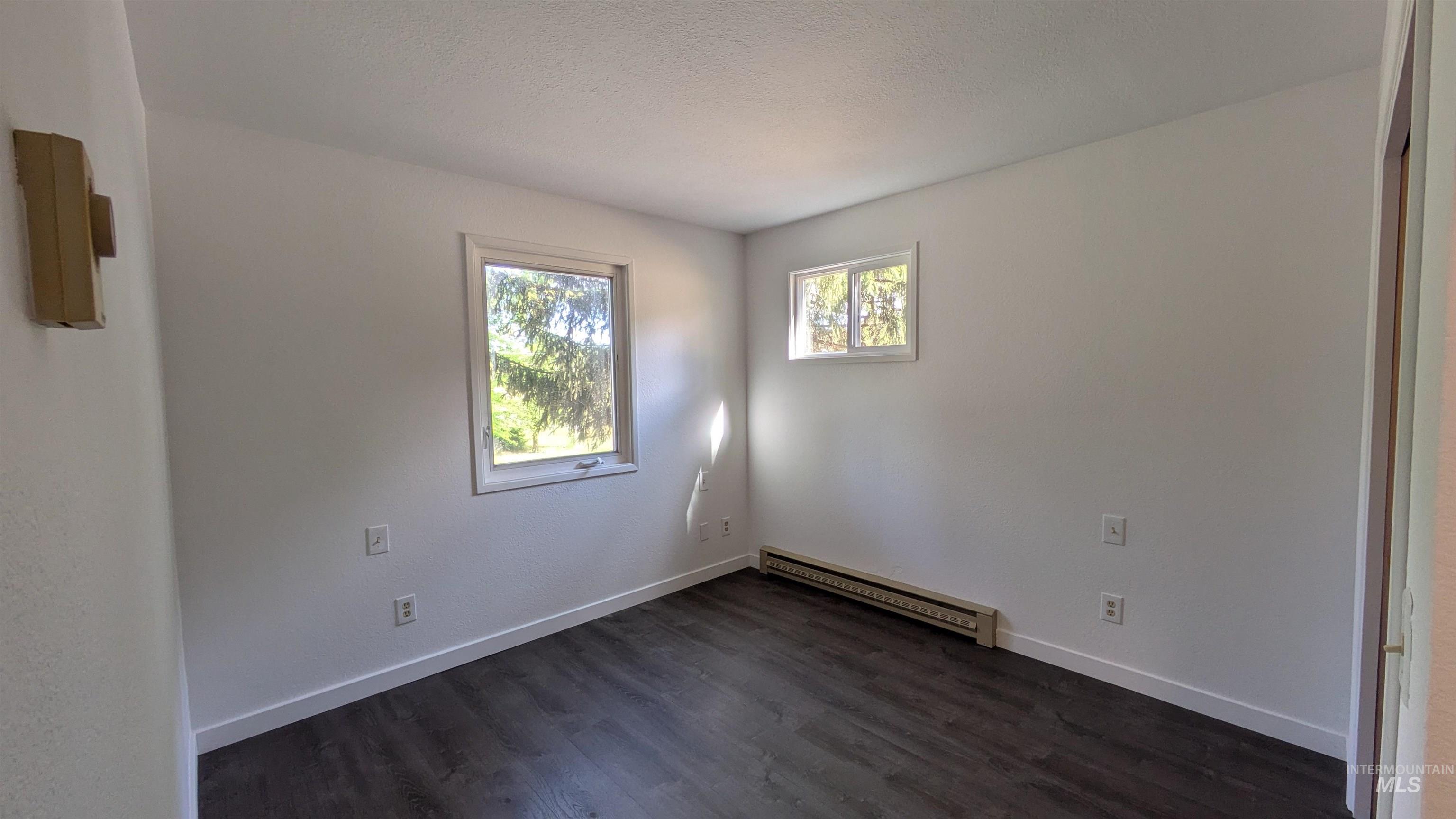 2129 N Polk Ext Property Photo 8
