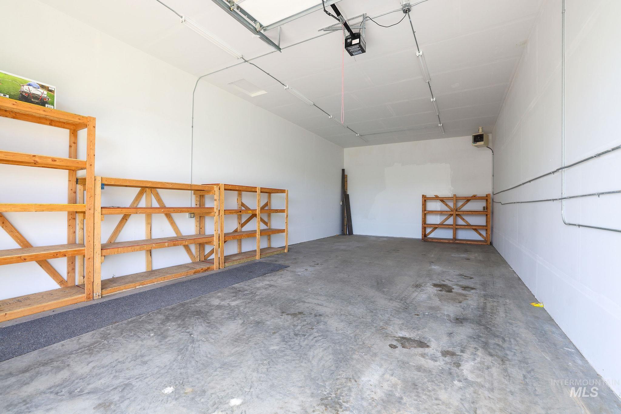 460 Krahn Property Photo 9