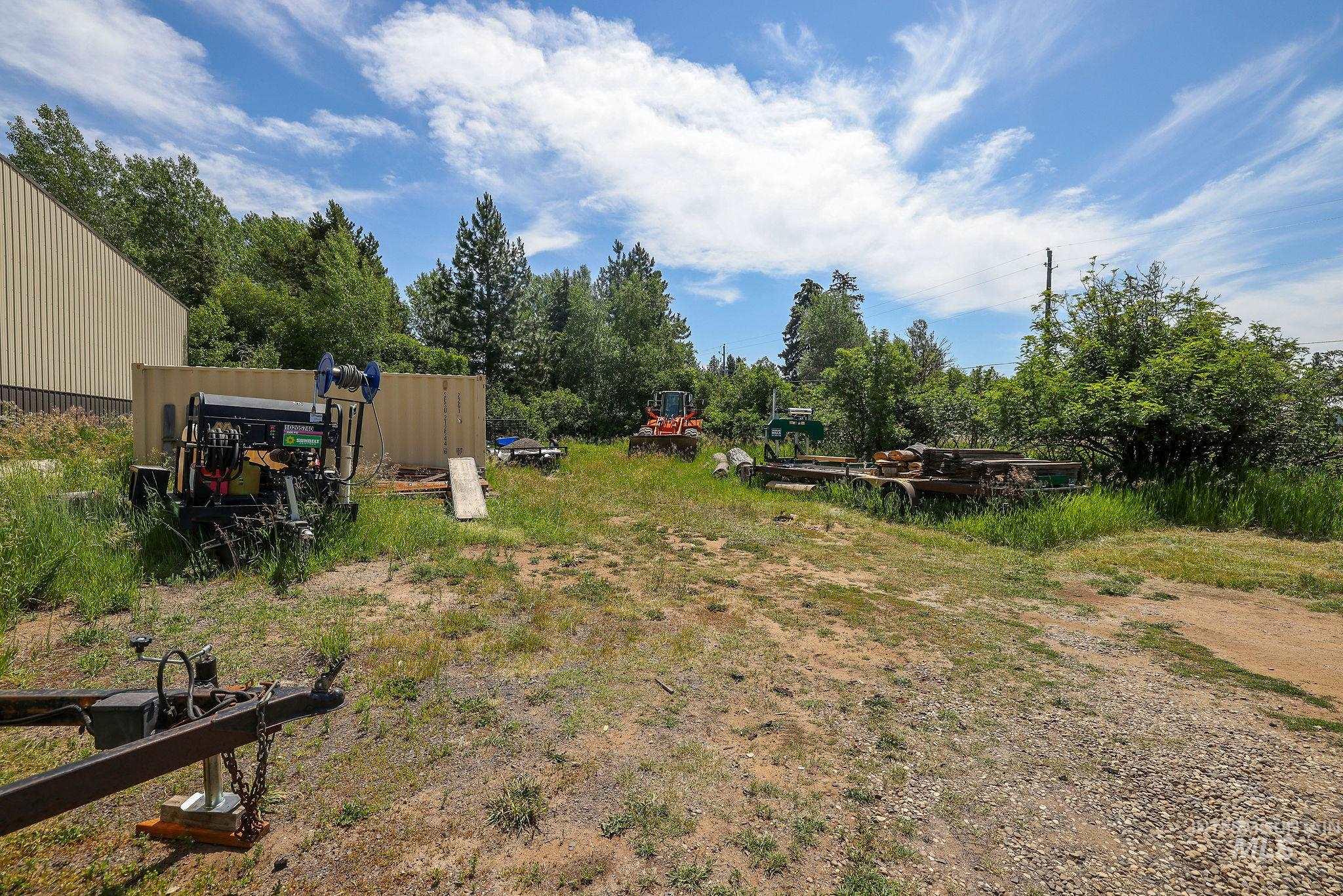 460 Krahn Property Photo 11